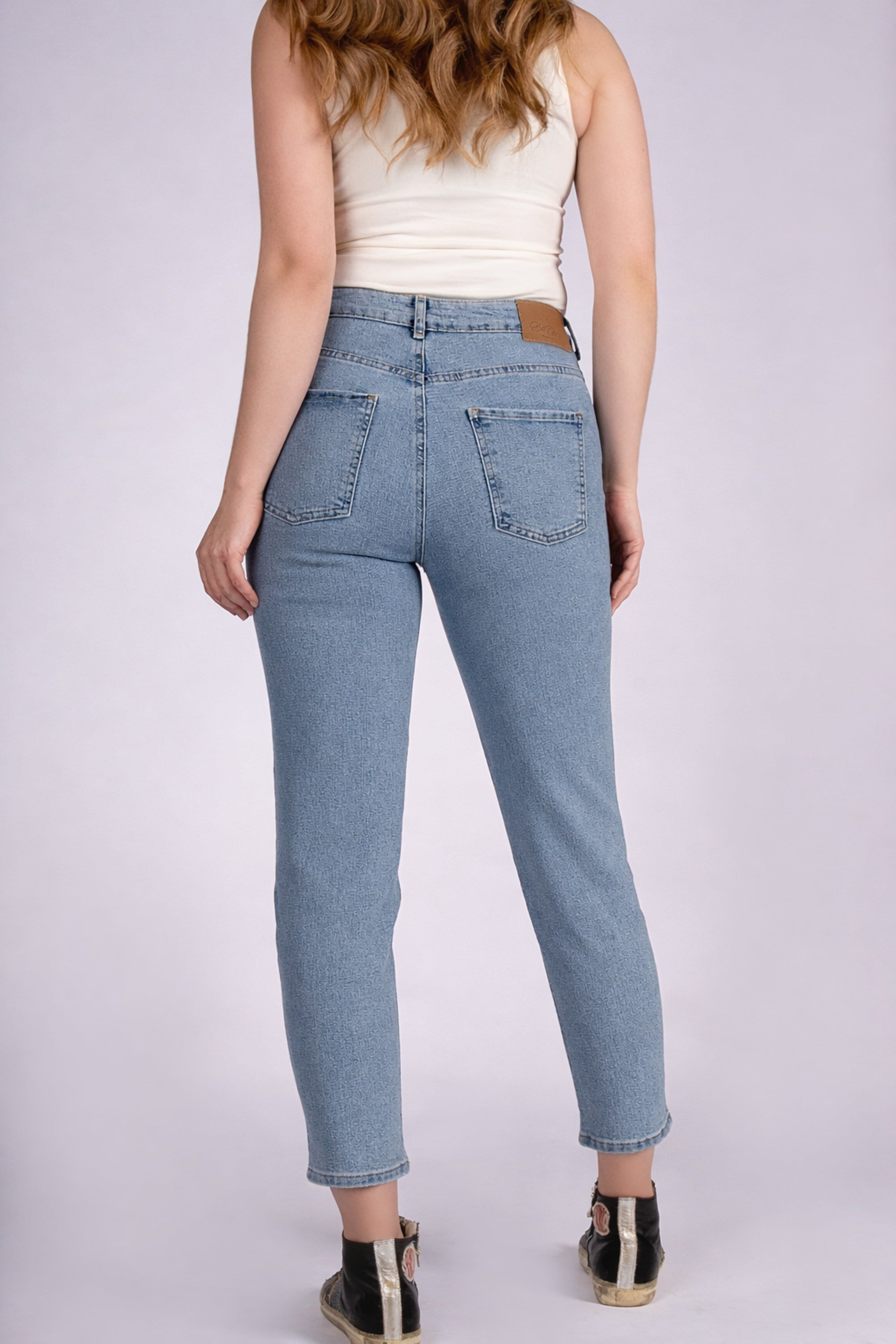 Mom Chic Yüksek Bel Mom Kalıp Açık Indigo Kadın Jean Pantolon