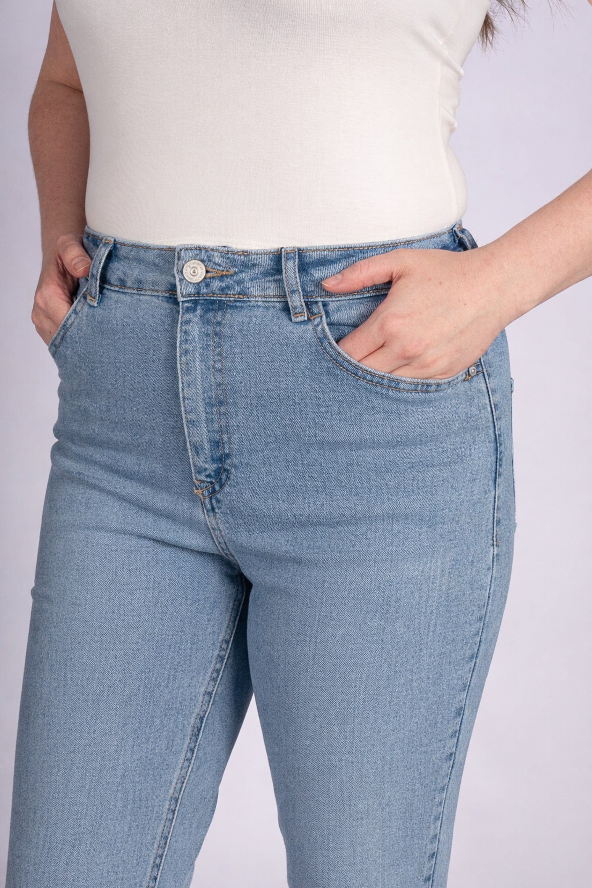Mom Chic Yüksek Bel Mom Kalıp Açık Indigo Kadın Jean Pantolon