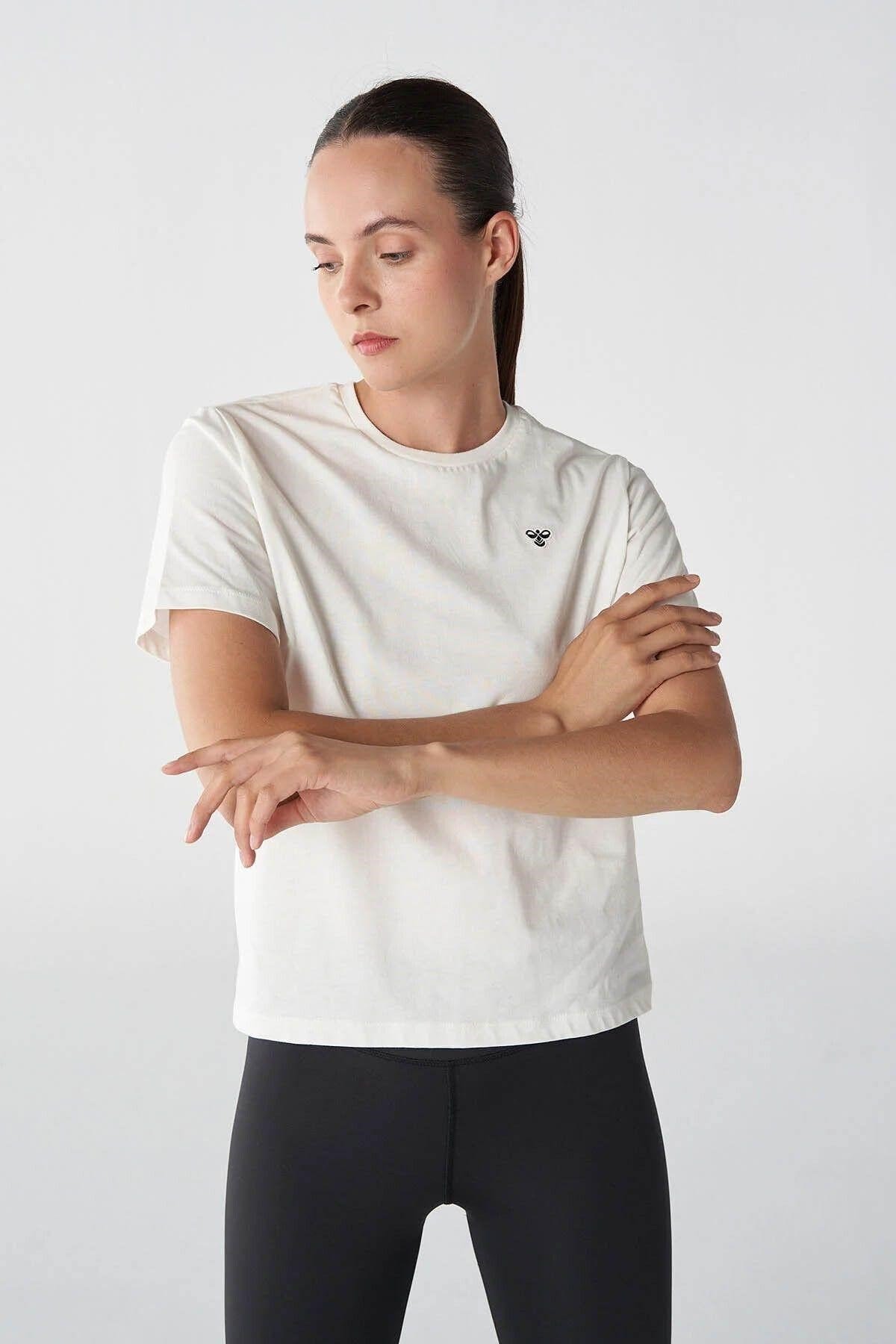 HUMMEL KADIN T-SHIRT hmlT-IC ICONA REGULAR T-SHIRT 911867