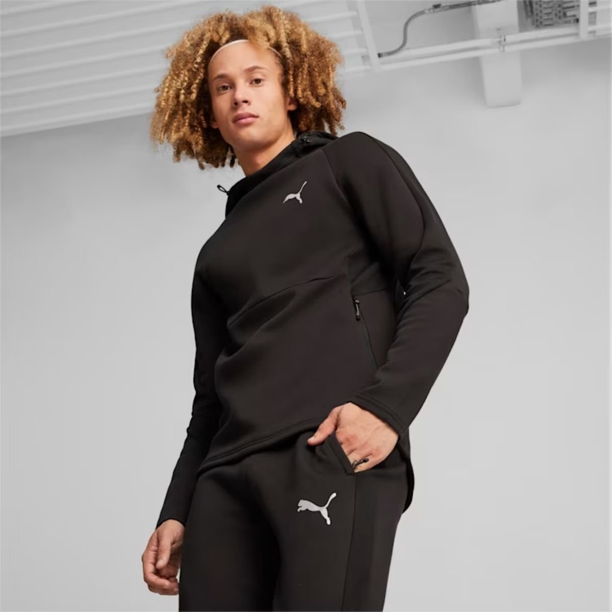 PUMA ERKEK EVOSTRIPE HOODİE 67899401