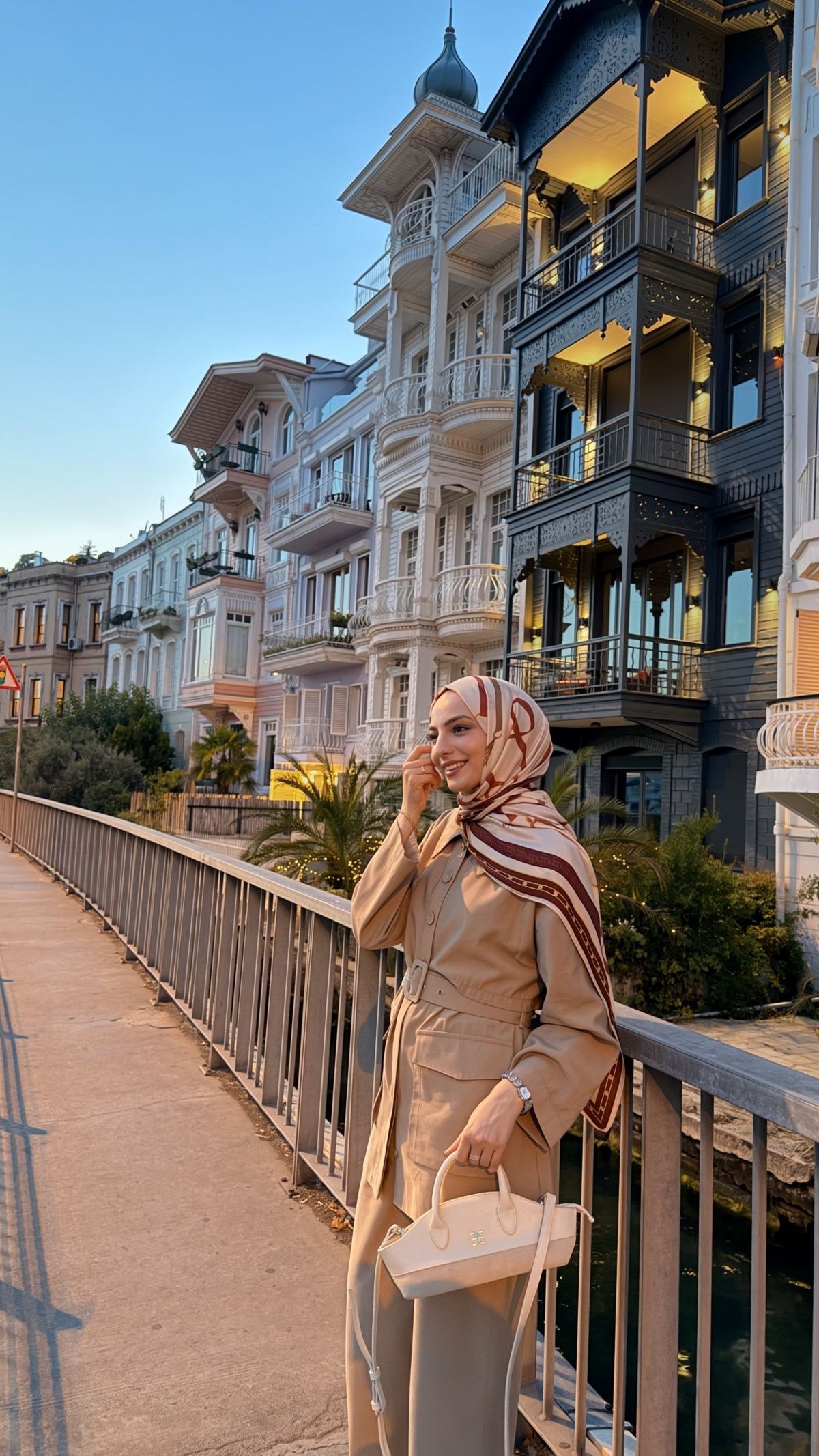 Bej Kemerli Modal Takım