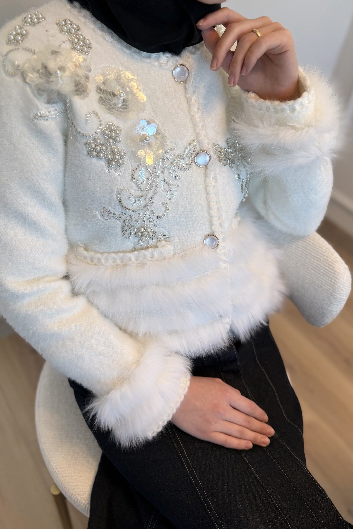 Beyaz İthal Kürklü Angora