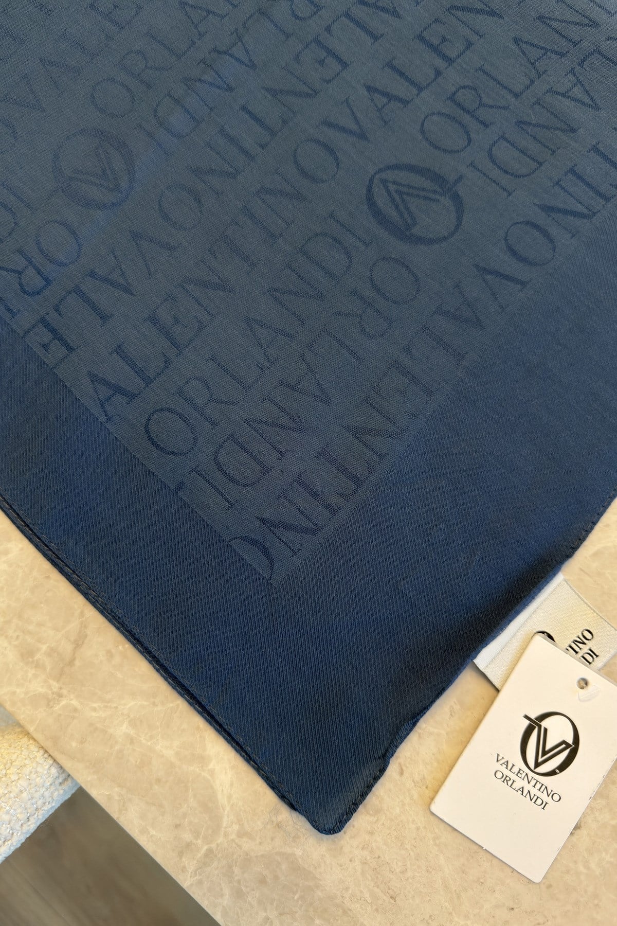 Valentino Vo Logo Serisi Şal