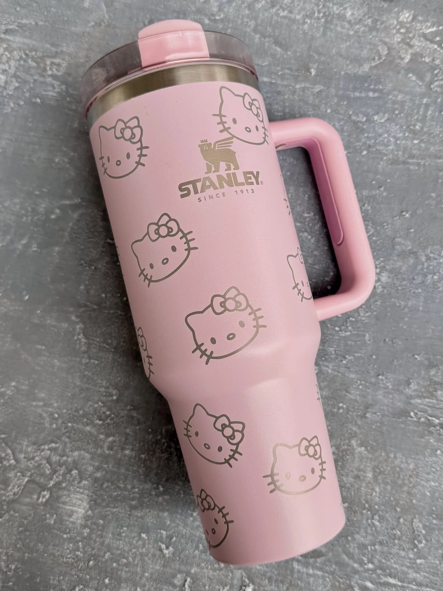  Hello Kitty Desenli Pipetli  1.18L Termos Bardak