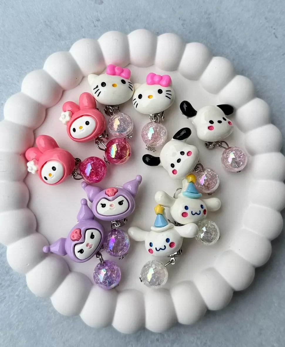 Kuromi Sanrio Klipsli Küpe