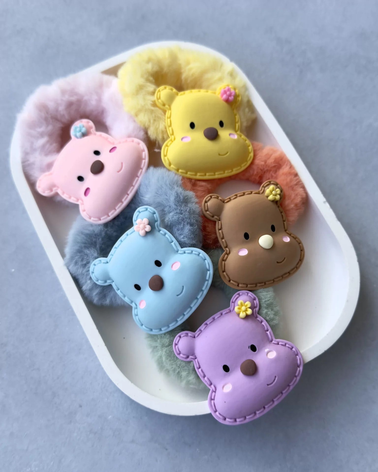Poo Peluş Lastik