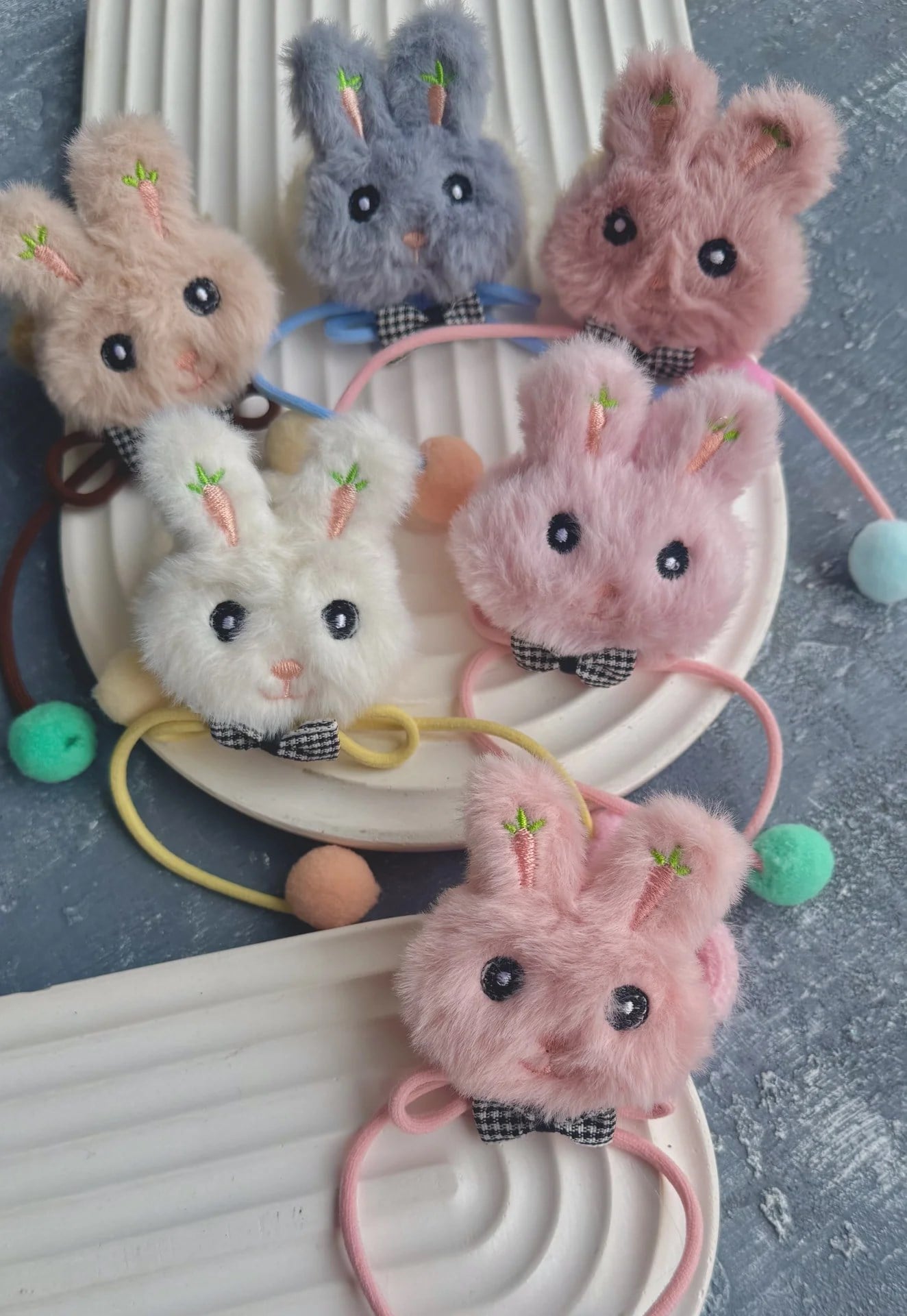 Papyonlu Peluş Tavşan Kalın Lastik