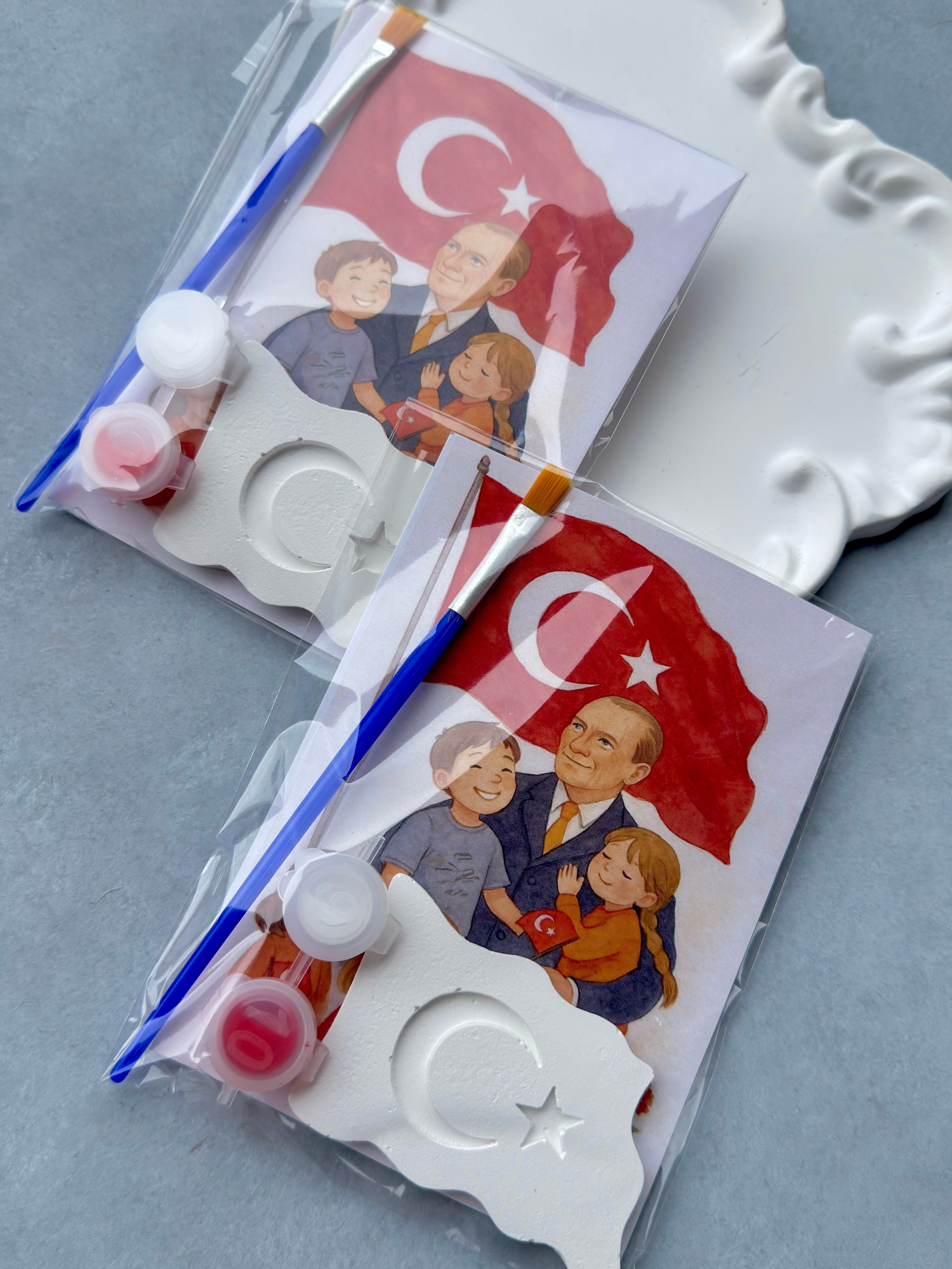 Kırmızı Bayrak Taş Boyama Seti