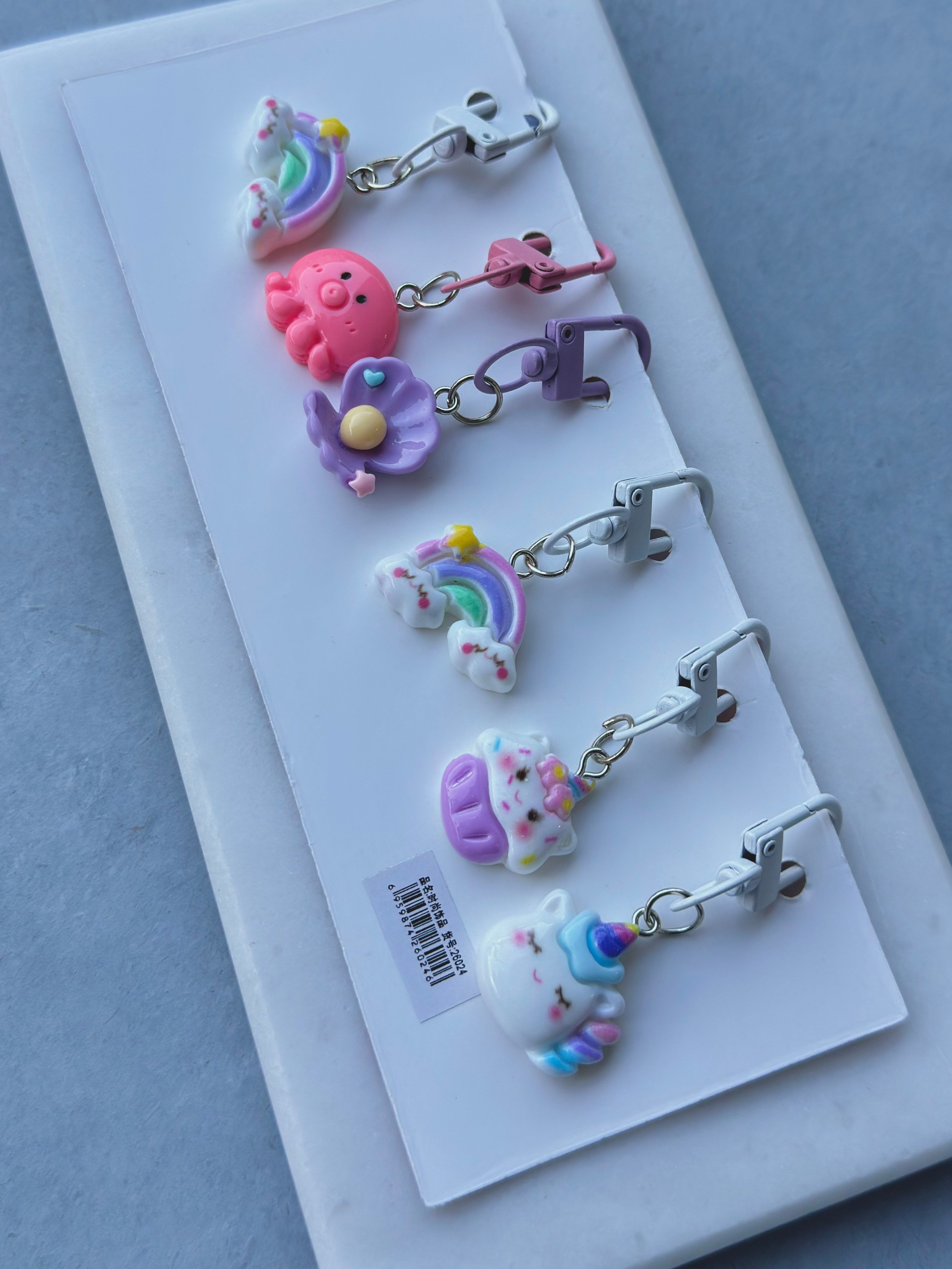 Mor Pony 6'Lı Çanta Fermuar Süsü