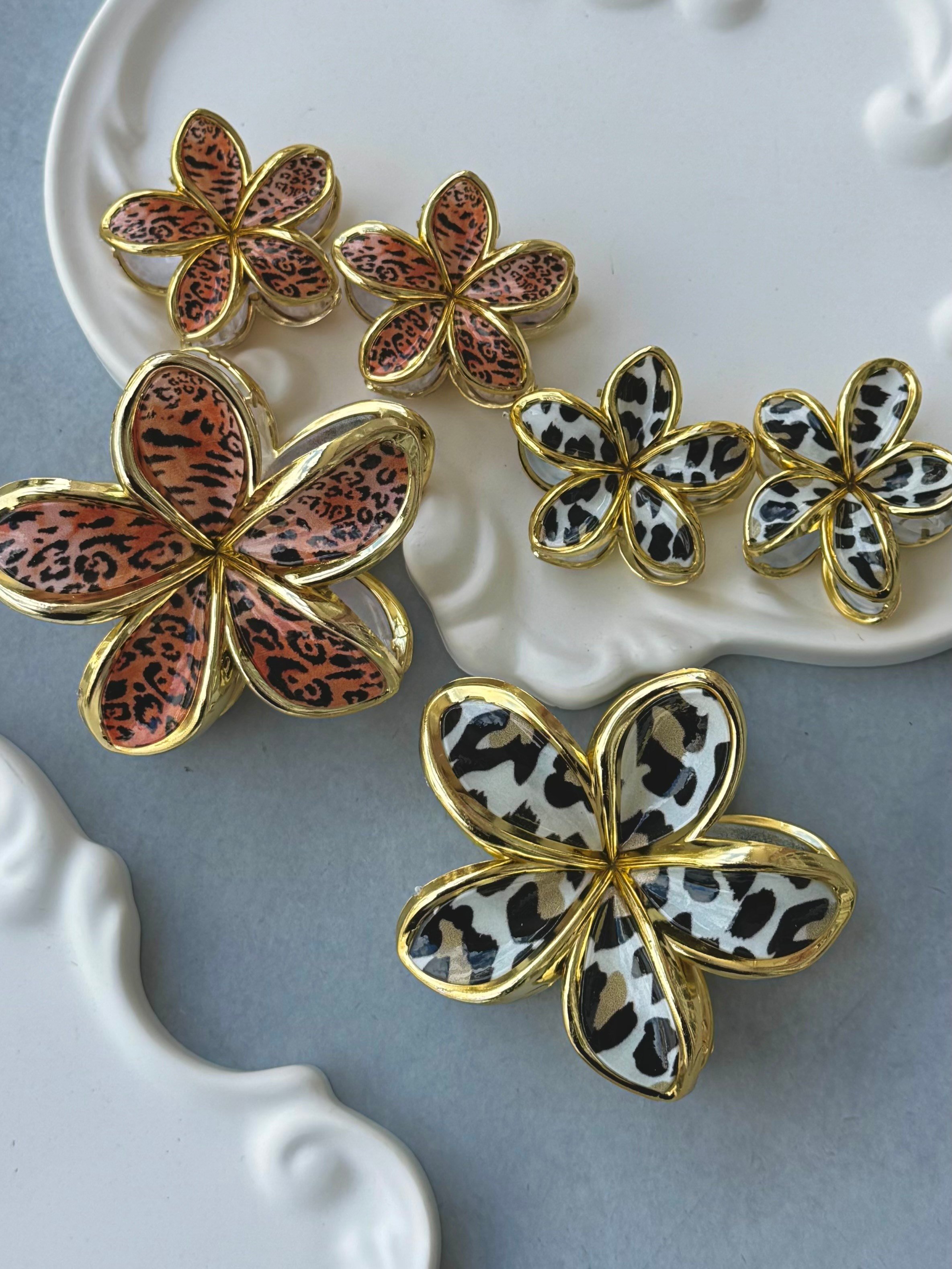 Leopar Lotus  3'Lü Mandal Toka
