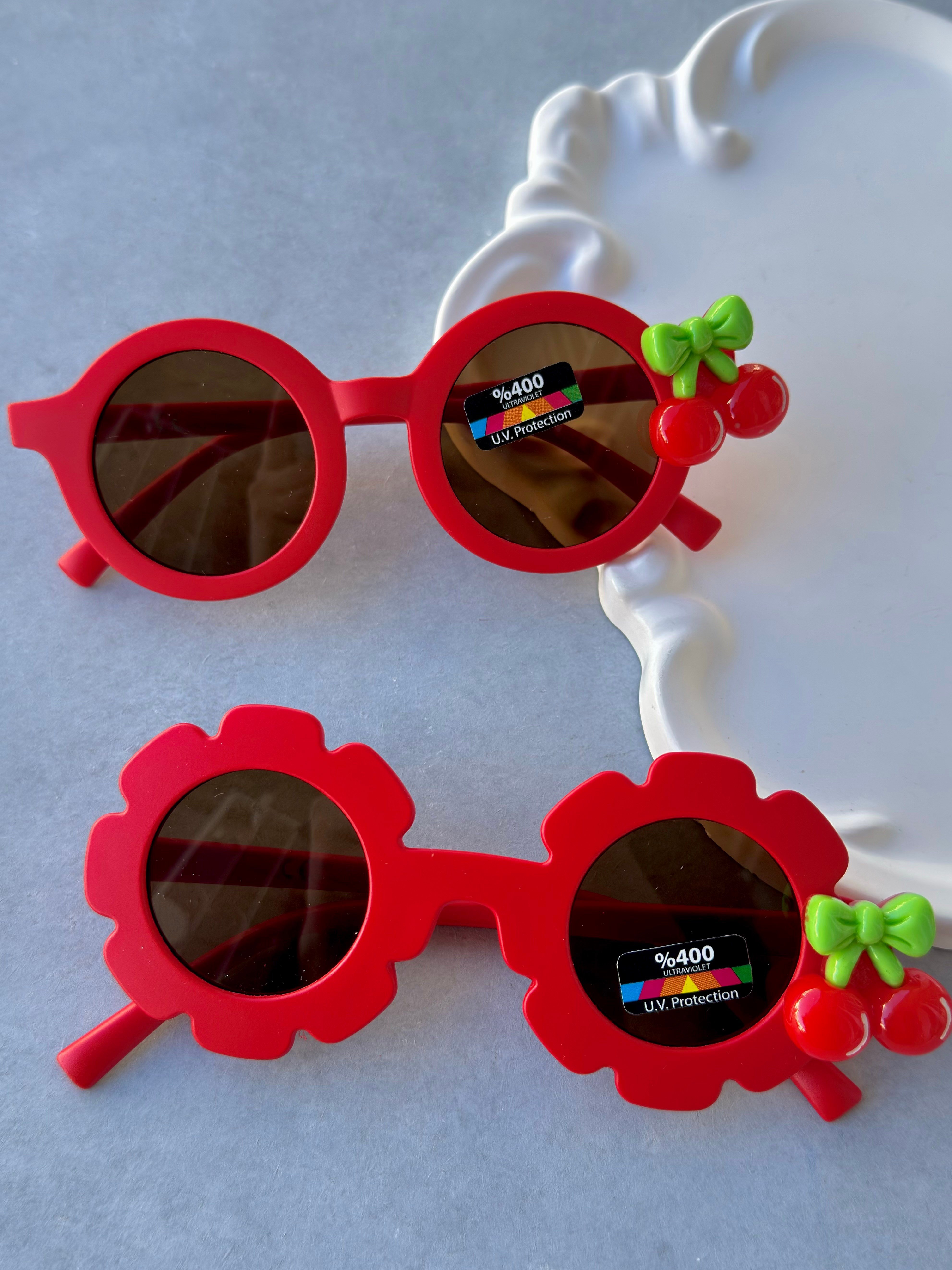 Uv400 Korumalı Kiraz Desenli Kırmızı Gözlük