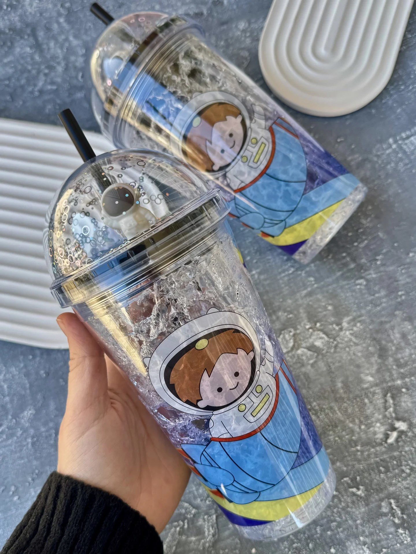 Pipetli Astronot Bardak