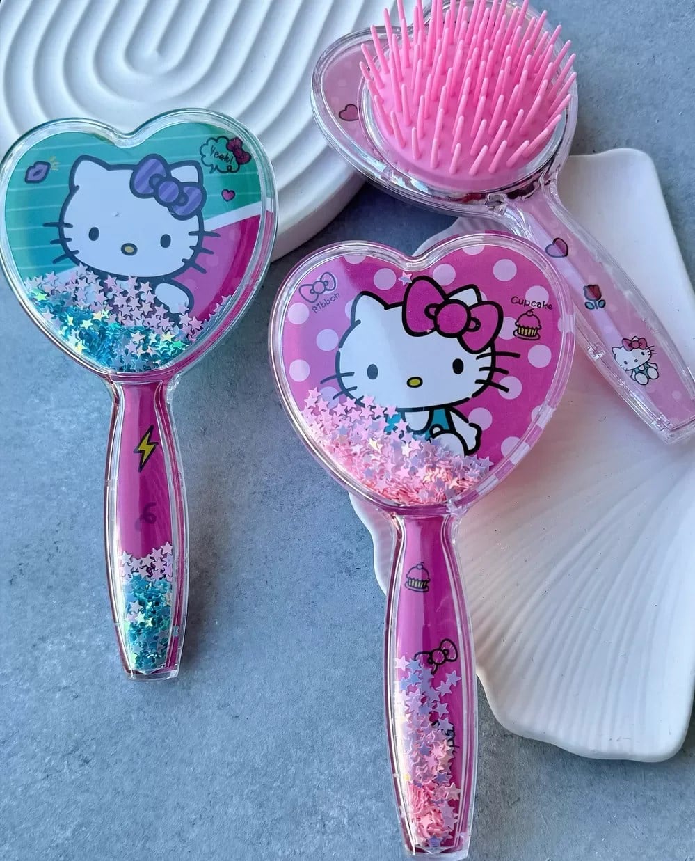Hello Kitty Tarak