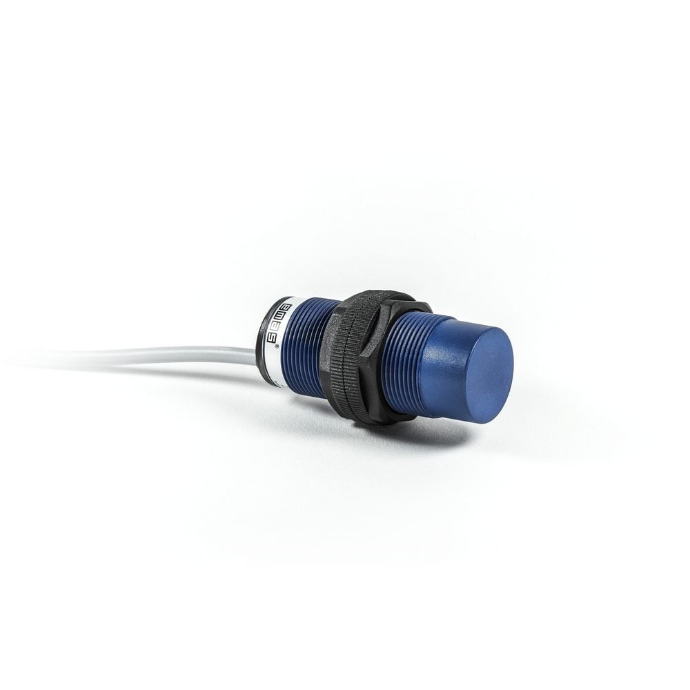 Plastik Çıkık PNP-NO 3-15mm 2m Kablolu M30 Kapasitif Sensör