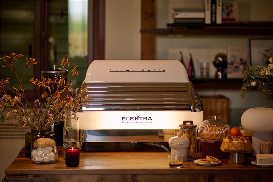 Elektra Barlume Tam Otomatik 3 Gruplu Buz Beyazı Espresso Kahve Makinesi