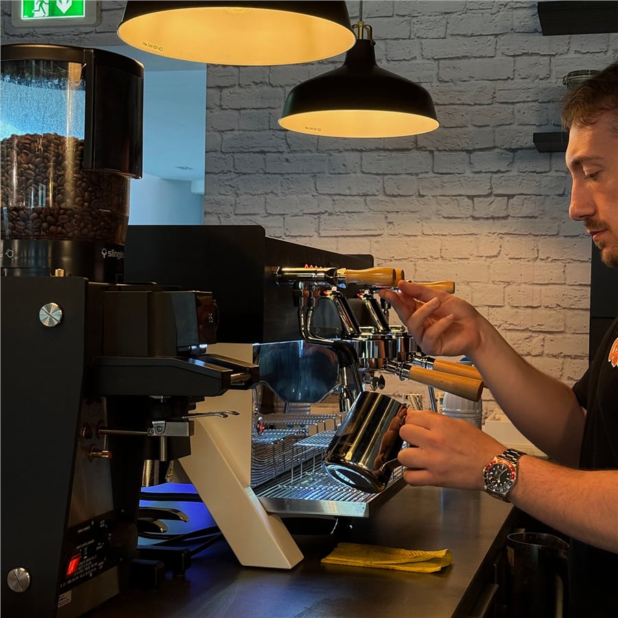 Elektra Eklipto Tall Cup Tam Otomatik 2 Gruplu Beyaz Espresso Kahve Makinesi