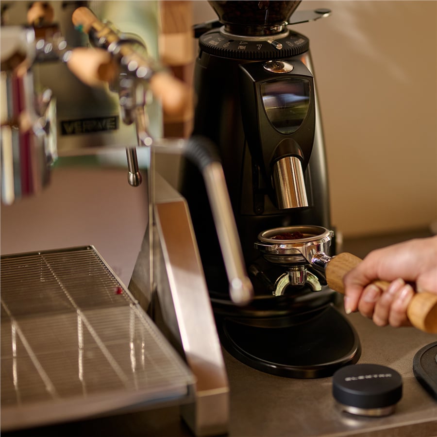 Elektra Verve Tall Cup Tam Otomatik 1 Gruplu Ahşap Espresso Kahve Makinesi
