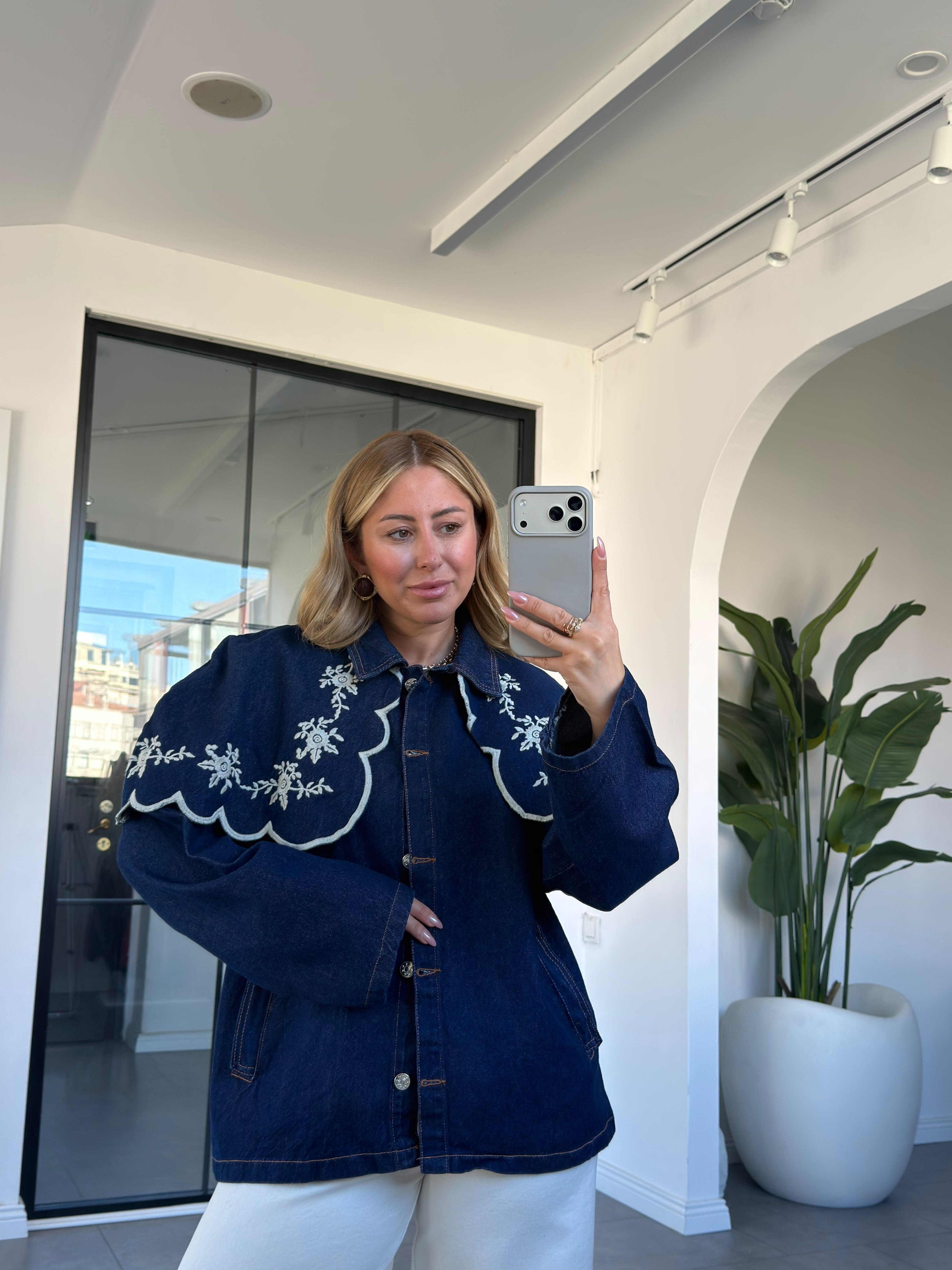 Nakışlı Denim Ceket 1435