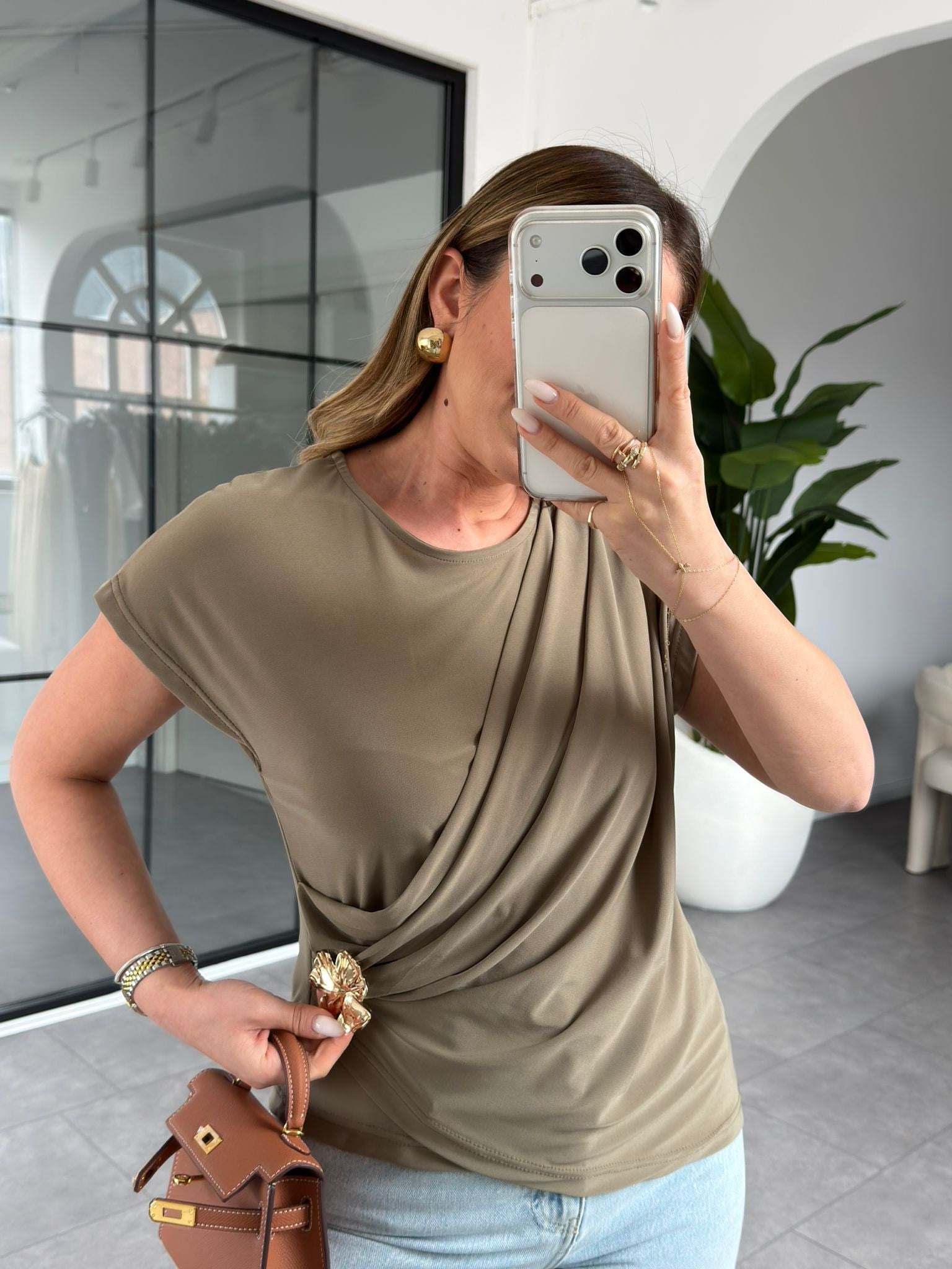 Drapeli Aksesuar Detaylı Bluz 37391