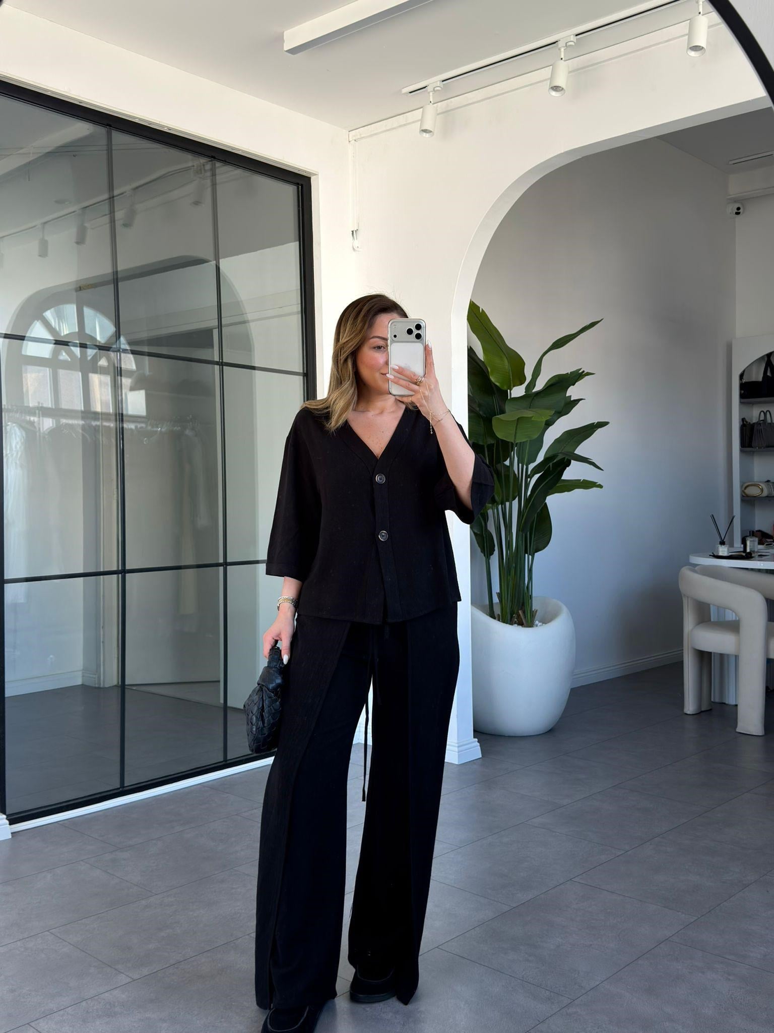 Bağlama Detay Keten Takım 260992