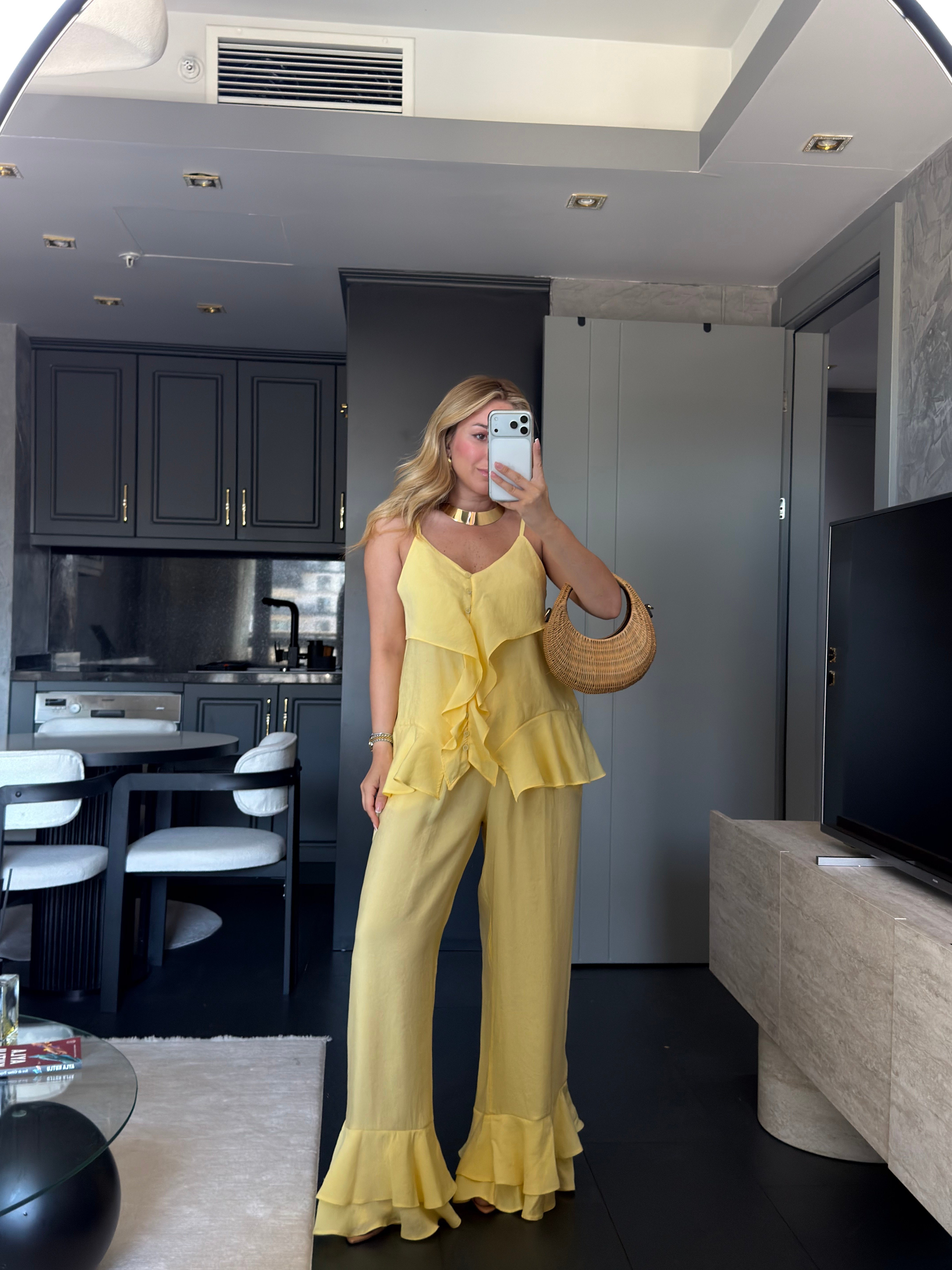   İp Askılı Bluz Fırfır Detaylı Pantolon Takım 9835