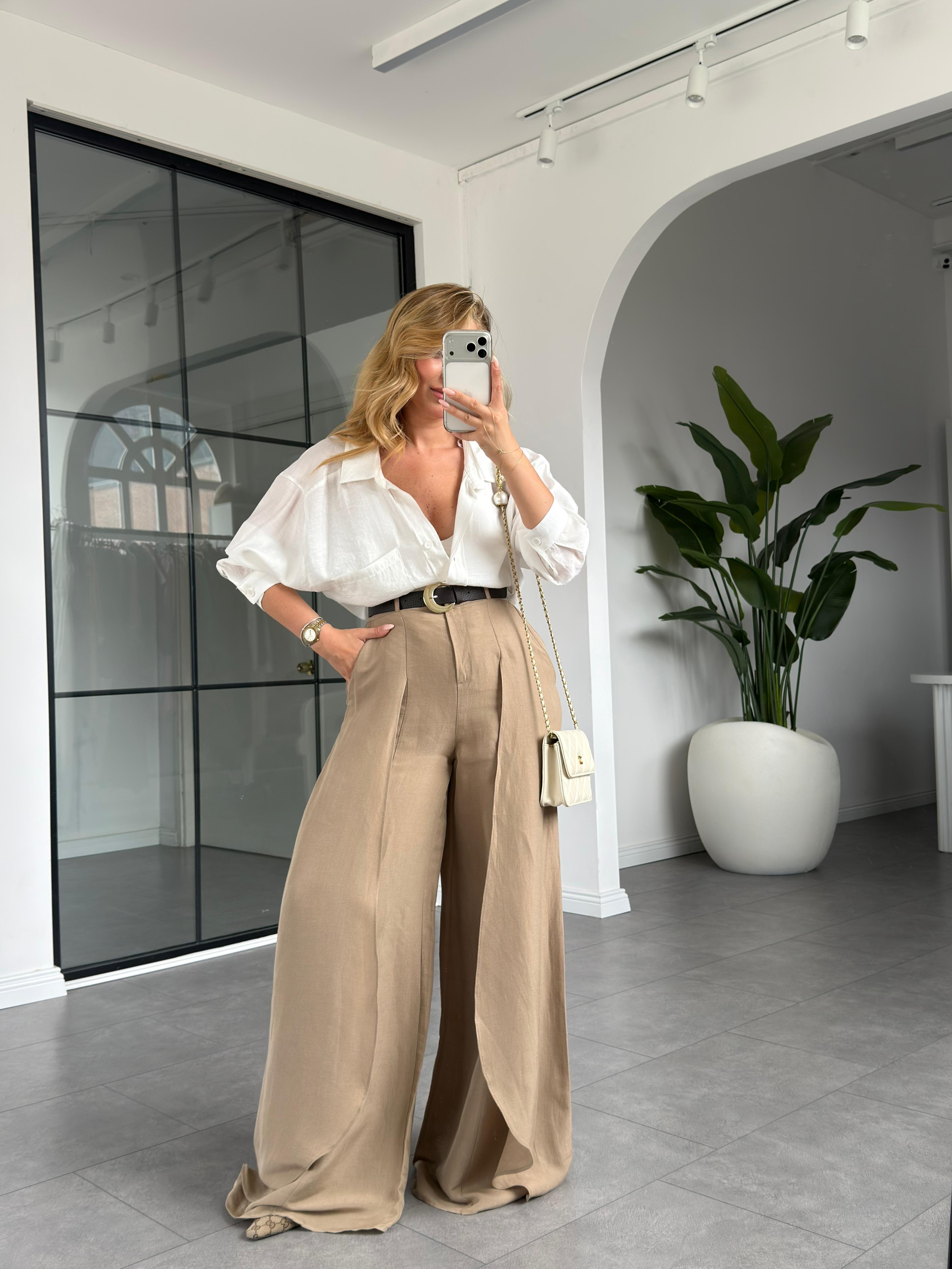 Paça Detaylı Kemerli  Keten Pantolon 501404