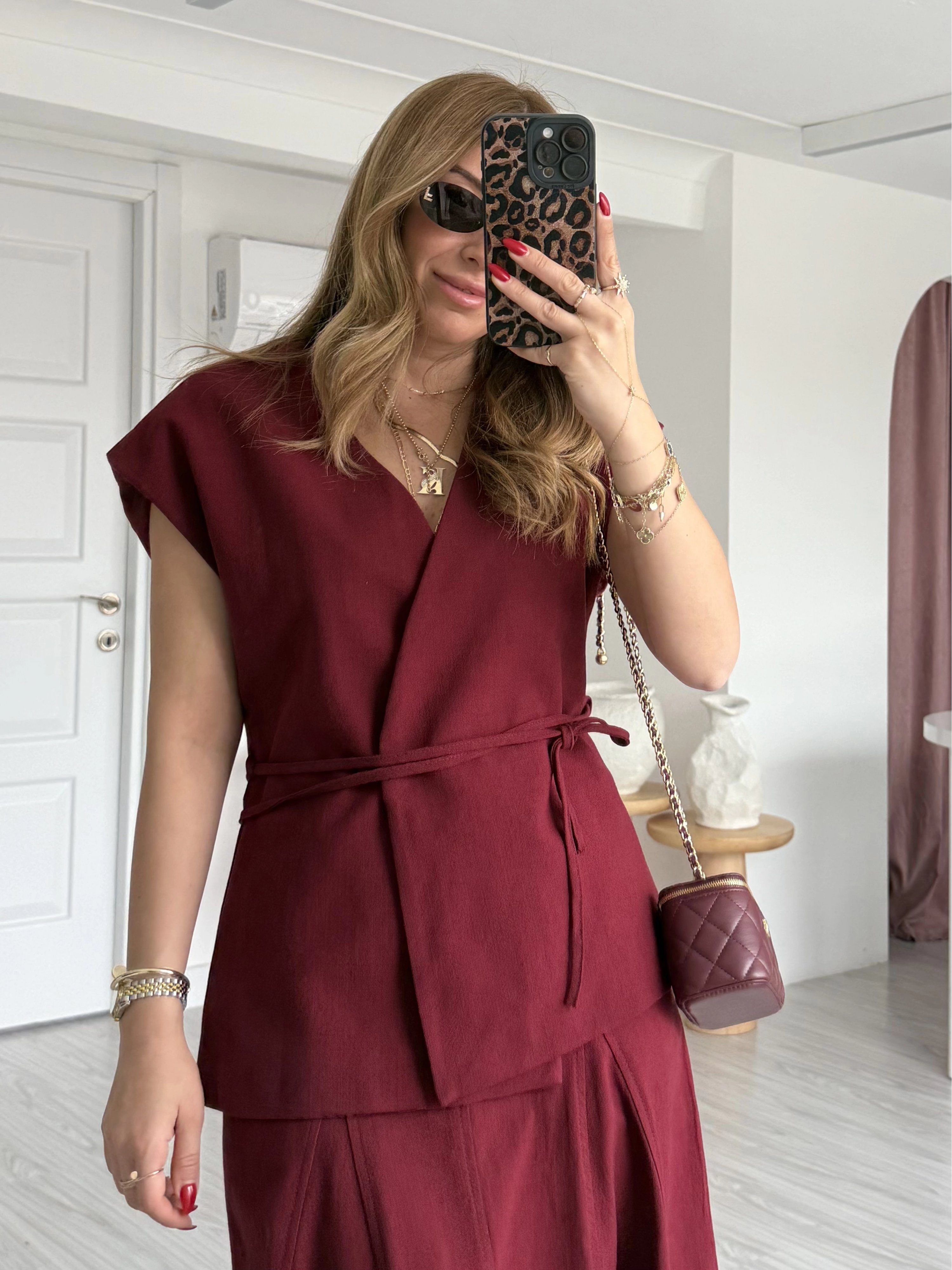 Bordo Bağlama Detaylı Yelekli Keten Takım