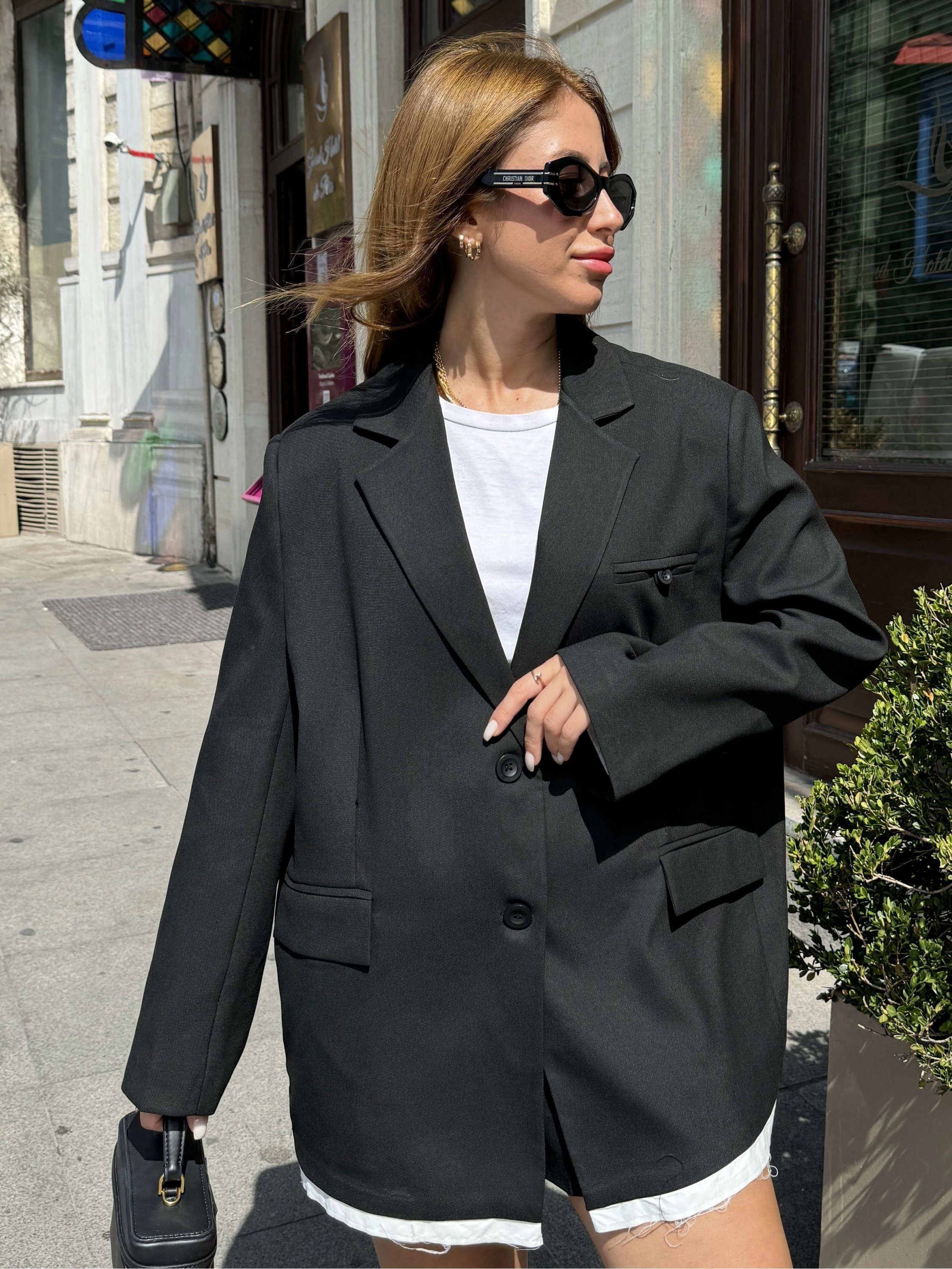 Siyah Sırt Baskılı Oversize Ceket