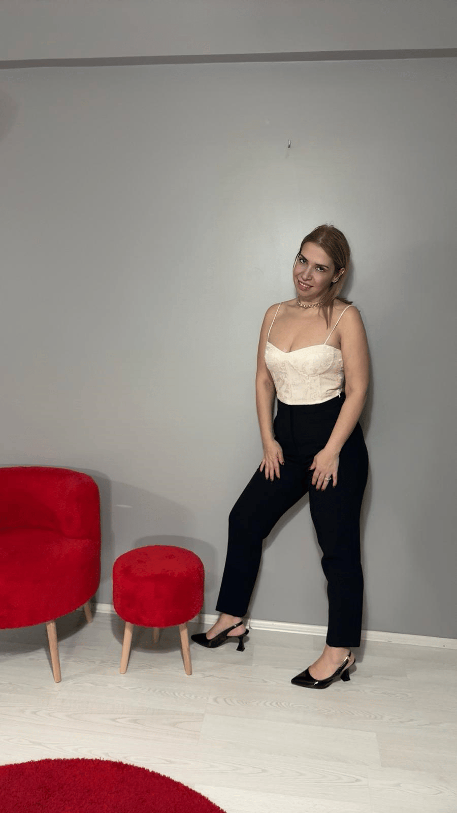 Jakarlı Askılı Bluz Bej