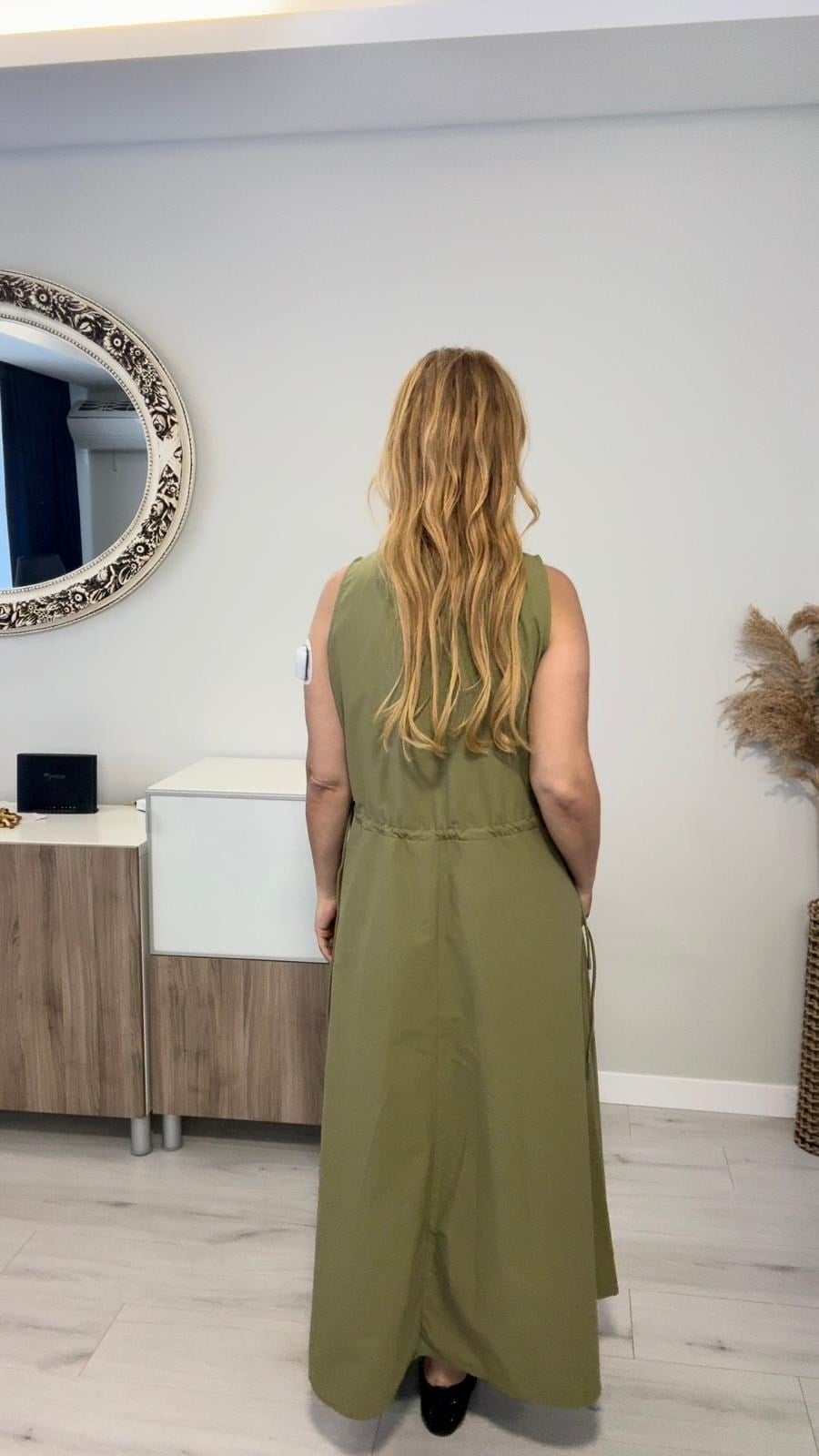 Orijinal Model  Deri Yaka Detaylı  Elbise