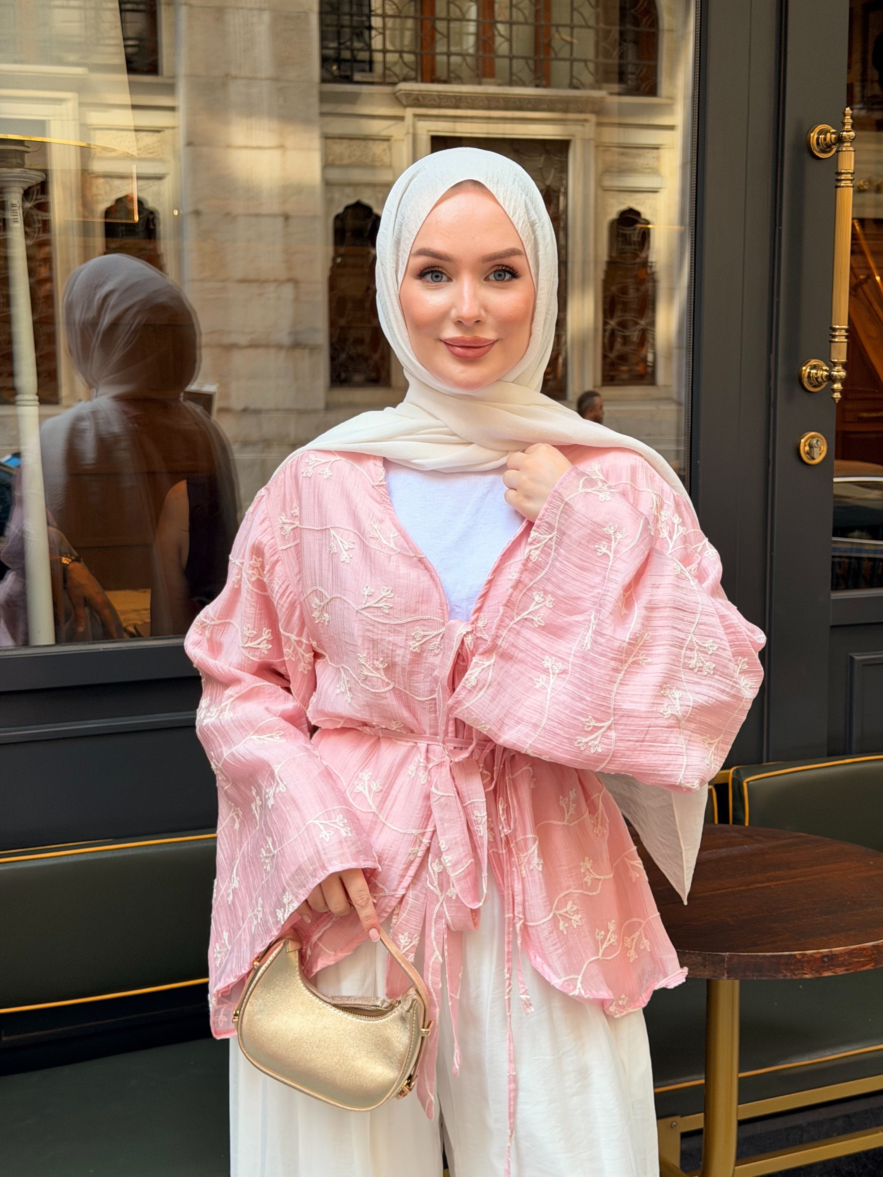 BERRA PANTOLONLU TAKIM | PEMBE