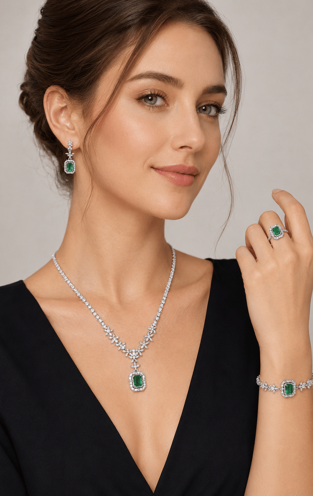 Su Yolu Zümrüt Taşlı Set
