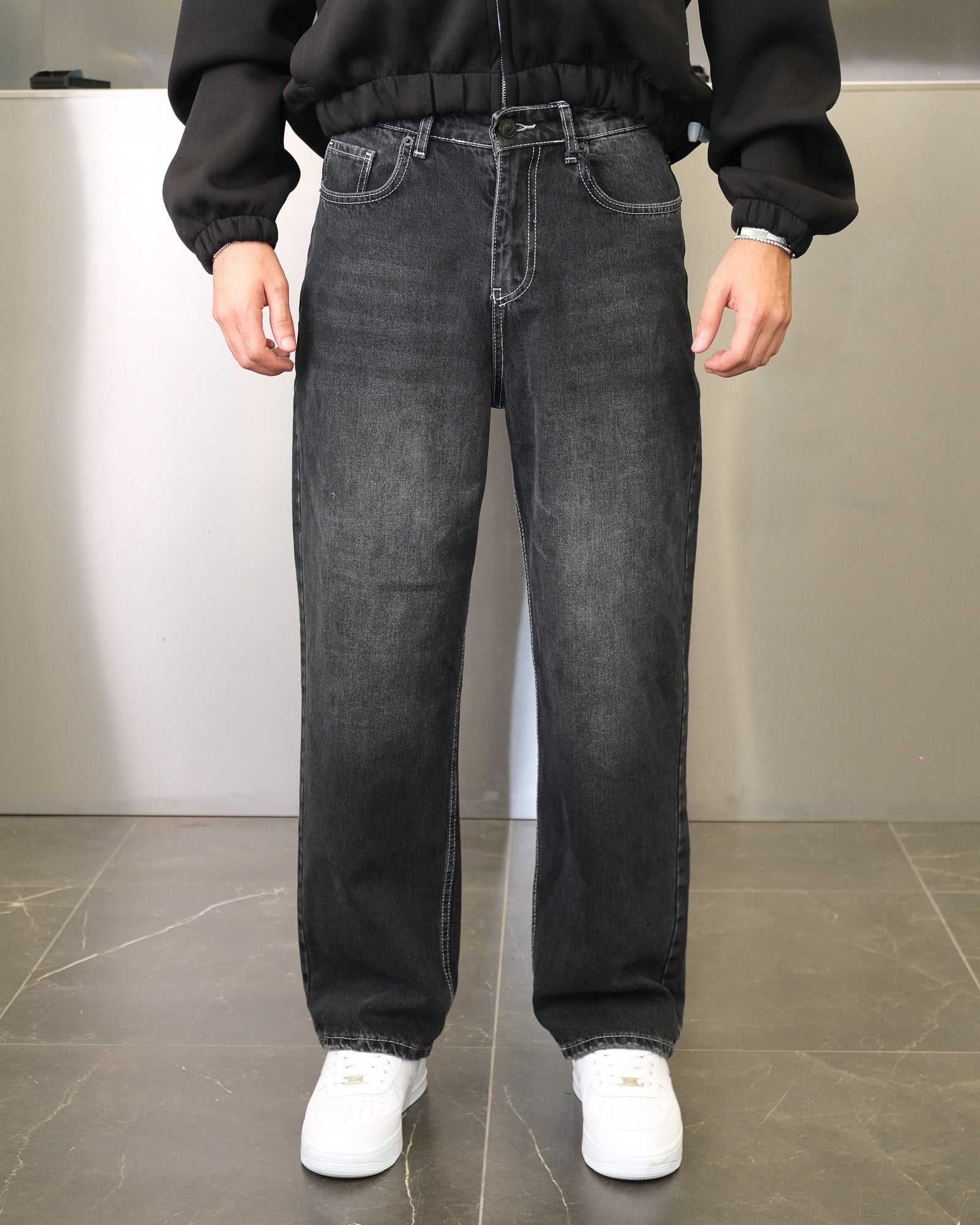 BIYIKLI SİYAH ESKİTME EXTRA BAGGY JEANS