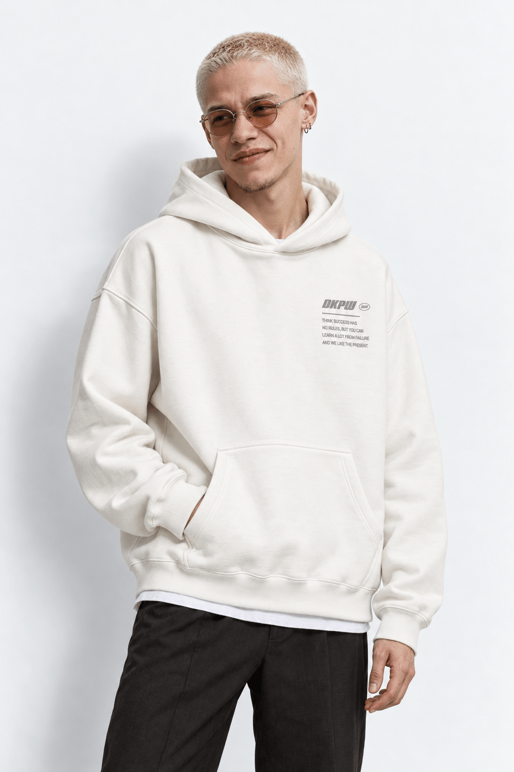 BOXY FİT OVERSİZE KAPŞONLU SWEATSHİRT EKRU