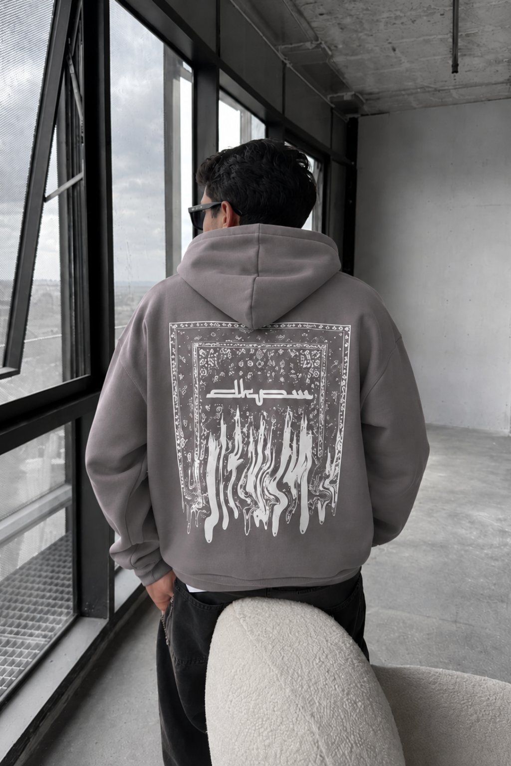 BOXY FİT OVERSİZE KAPŞONLU SWEATSHİRT FÜME
