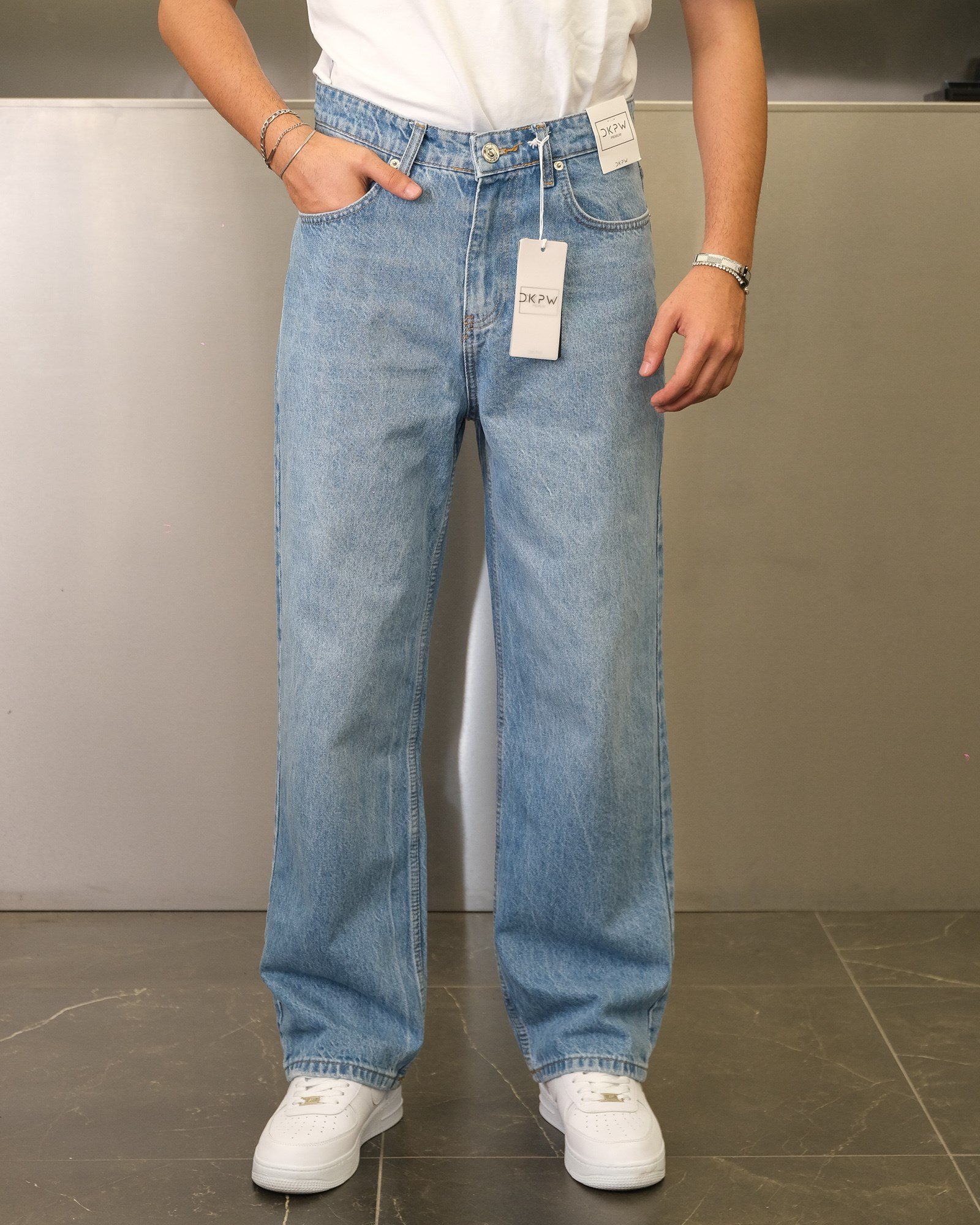 KOYU MAVİ YIKAMA EFEKTLİ EXTRA BAGGY JEANS