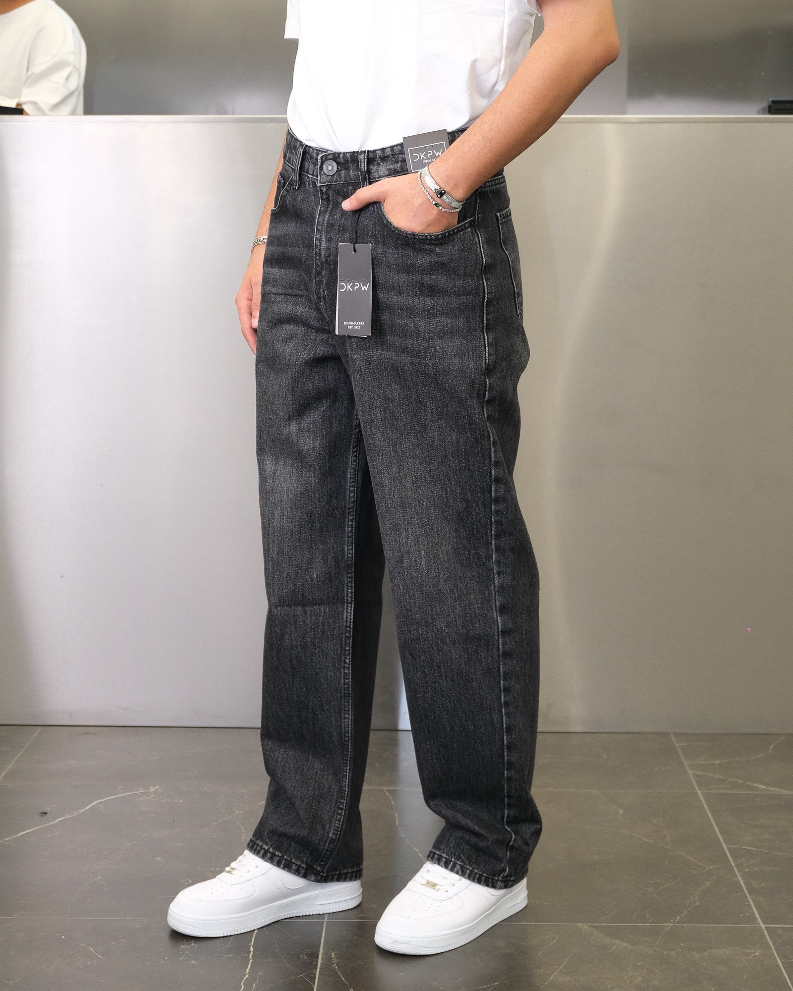 SİYAH YIKAMA EFEKTLİ  EXTRA BAGGY JEANS