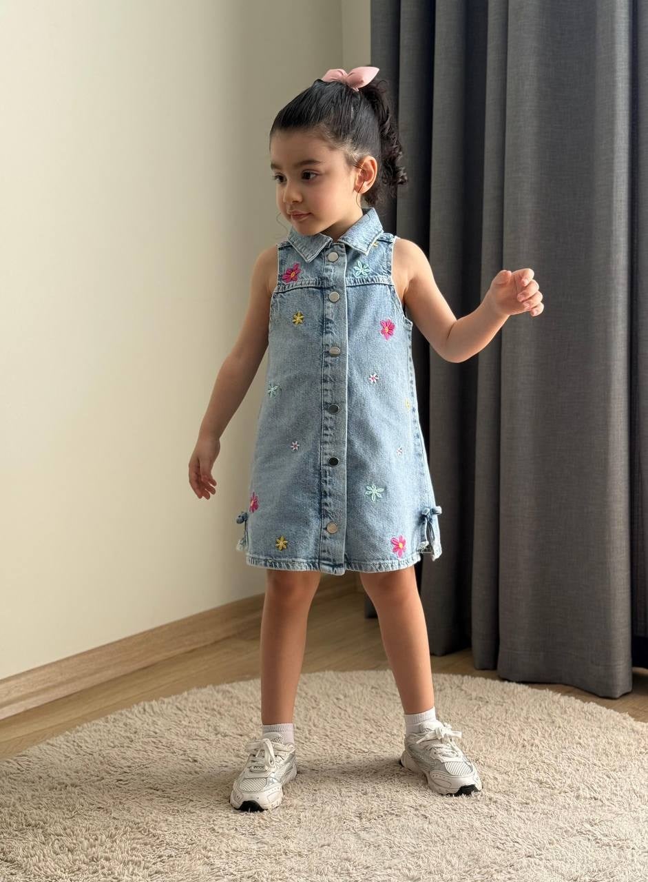 Çiçek Nakışlı Elbise-Denim