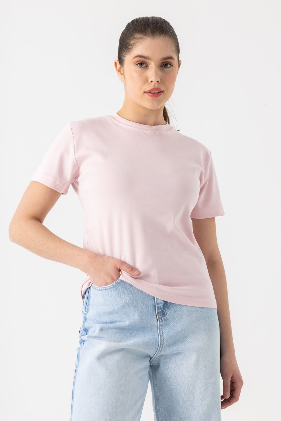 Basic T-Shirt