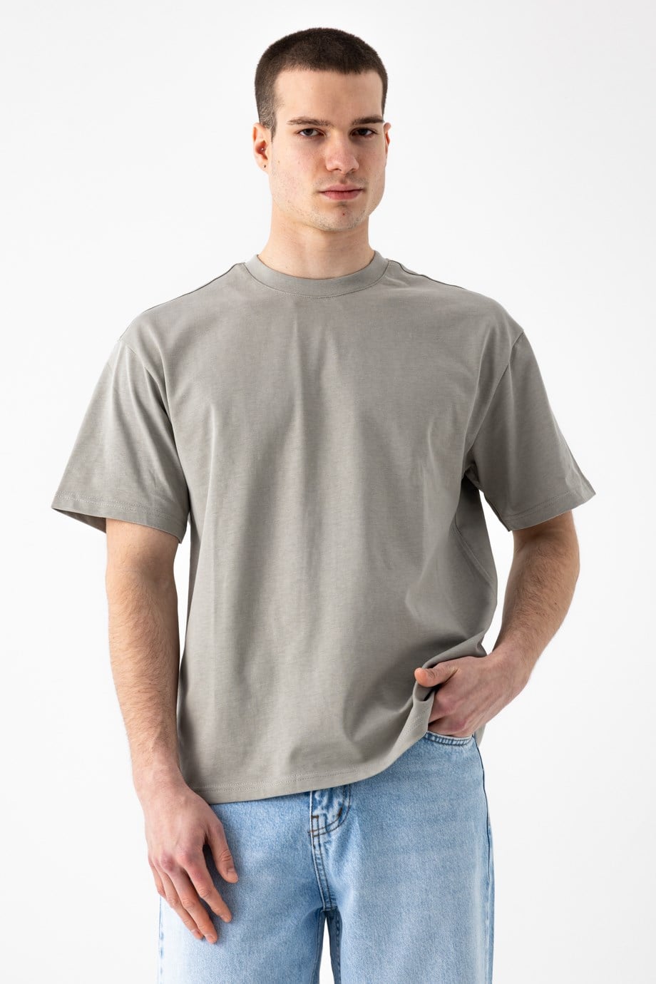 Basic T-Shirt