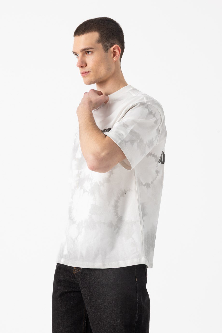 Batik Desen Baskılı T-Shirt