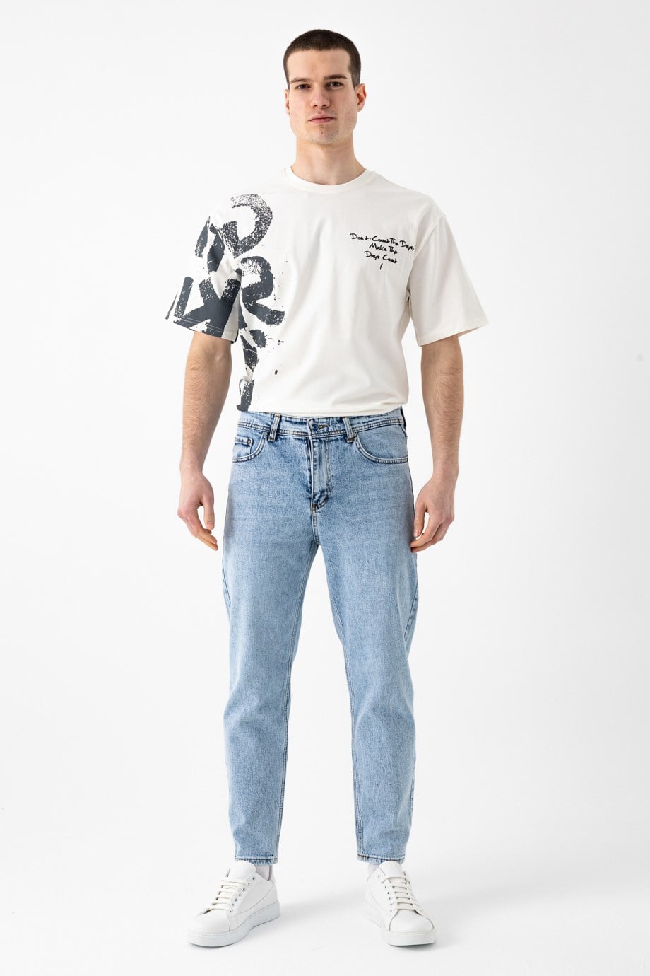 Tapered Jean