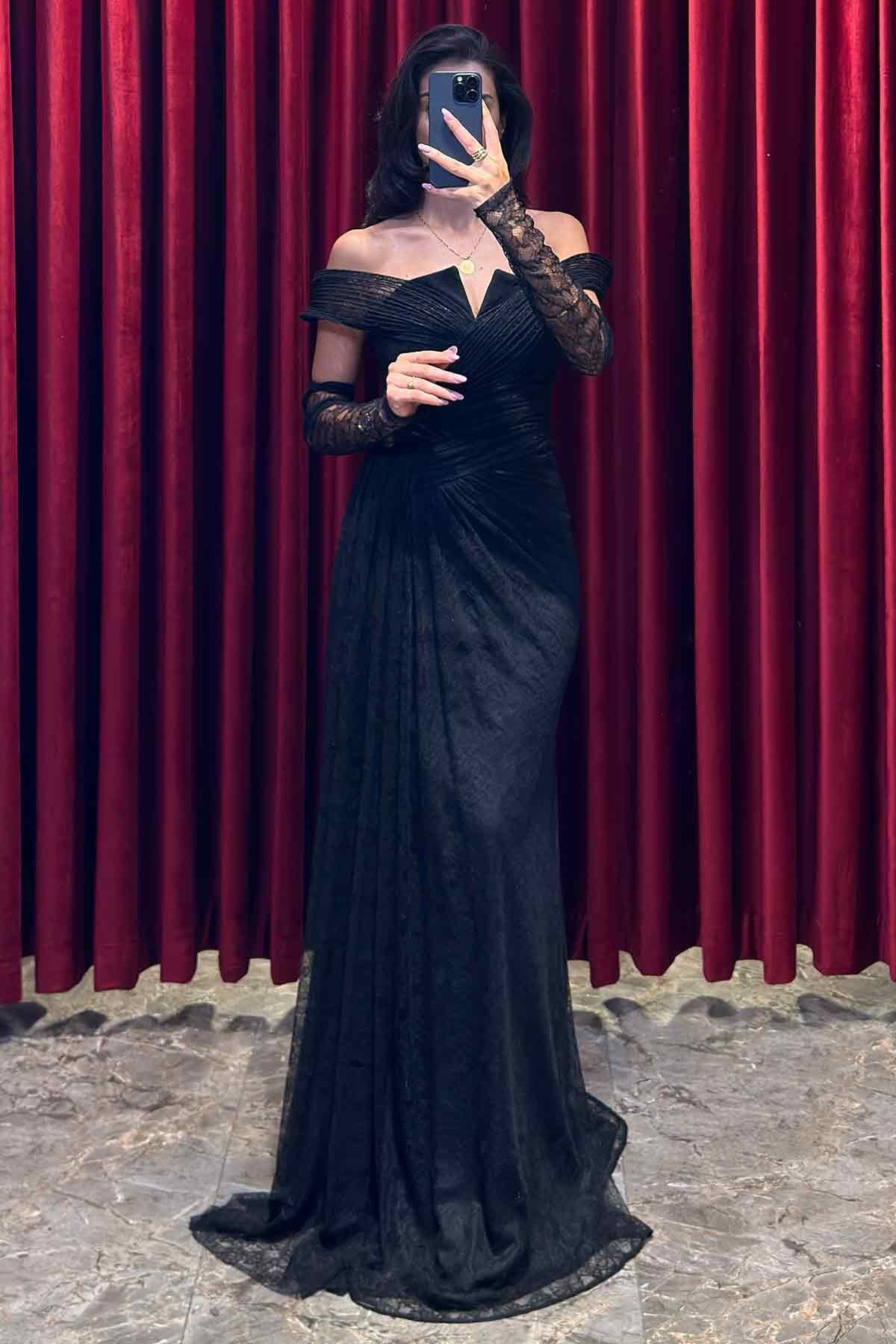 Misineli Yırtmaçlı Balık Model Abiye Siyah