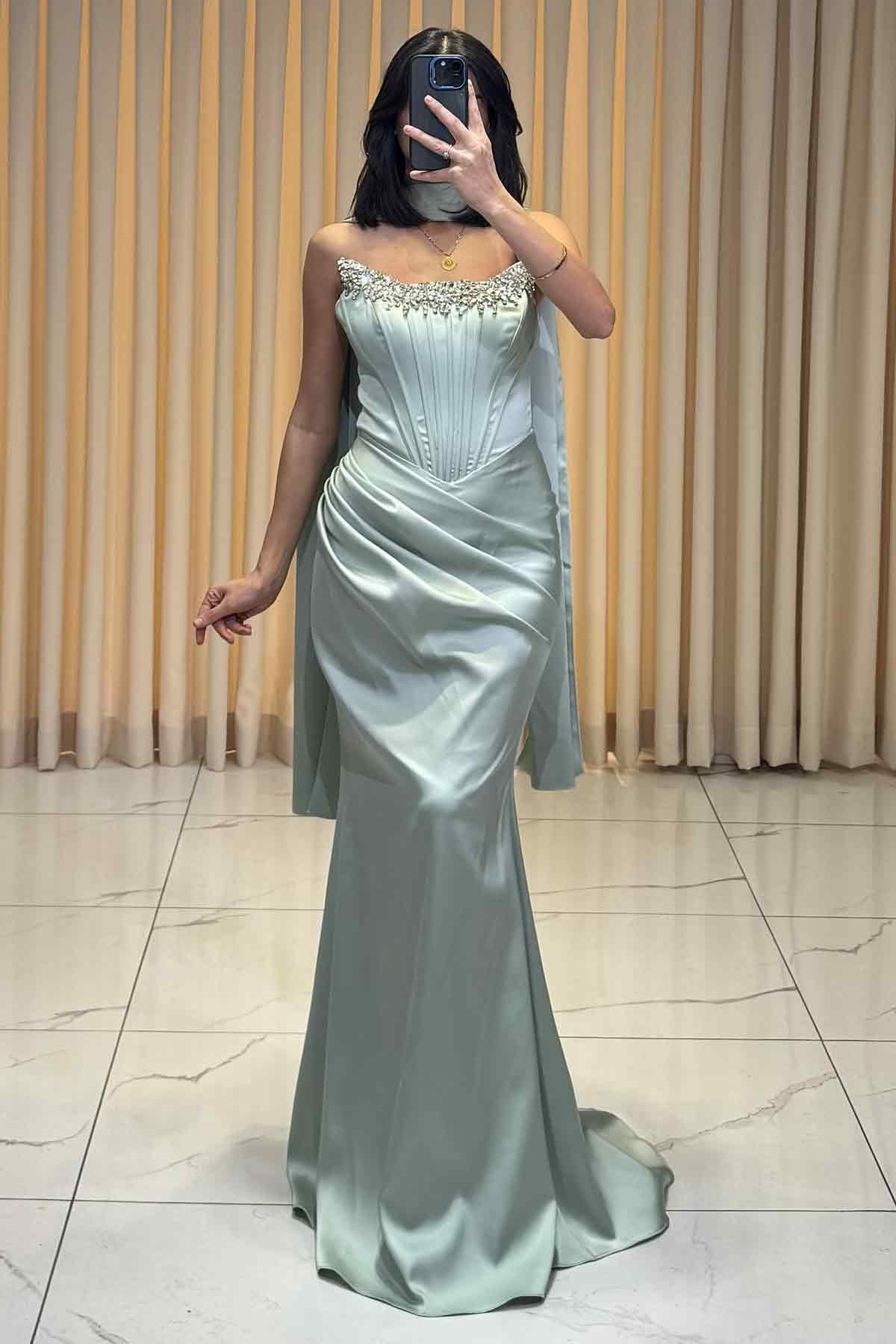 Taş İşlemeli Belden Drapeli Şal Detaylı Straplez Abiye Mint Yeşili
