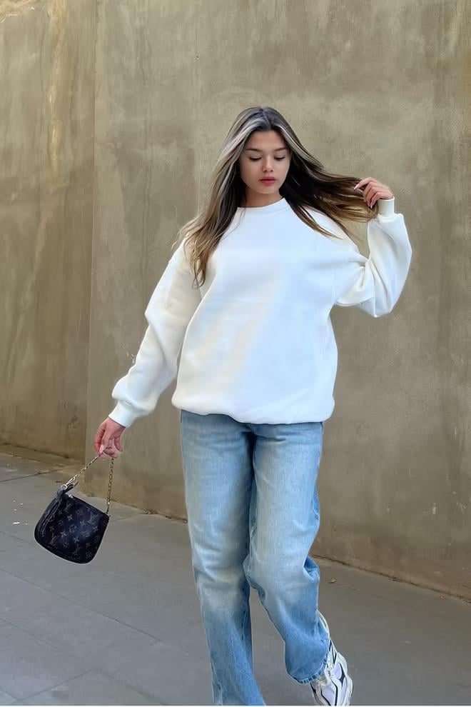 Basic Bisiklet Yaka Oversize Sweatshirt - Beyaz