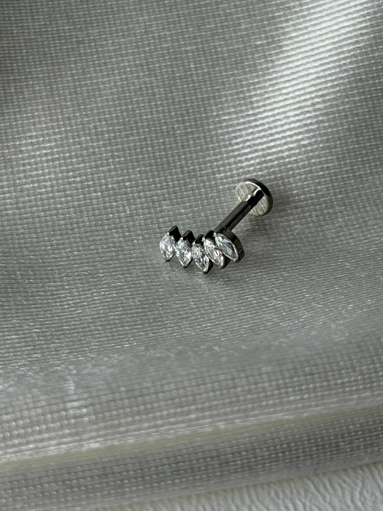 Drop Shine Titanyum Piercing