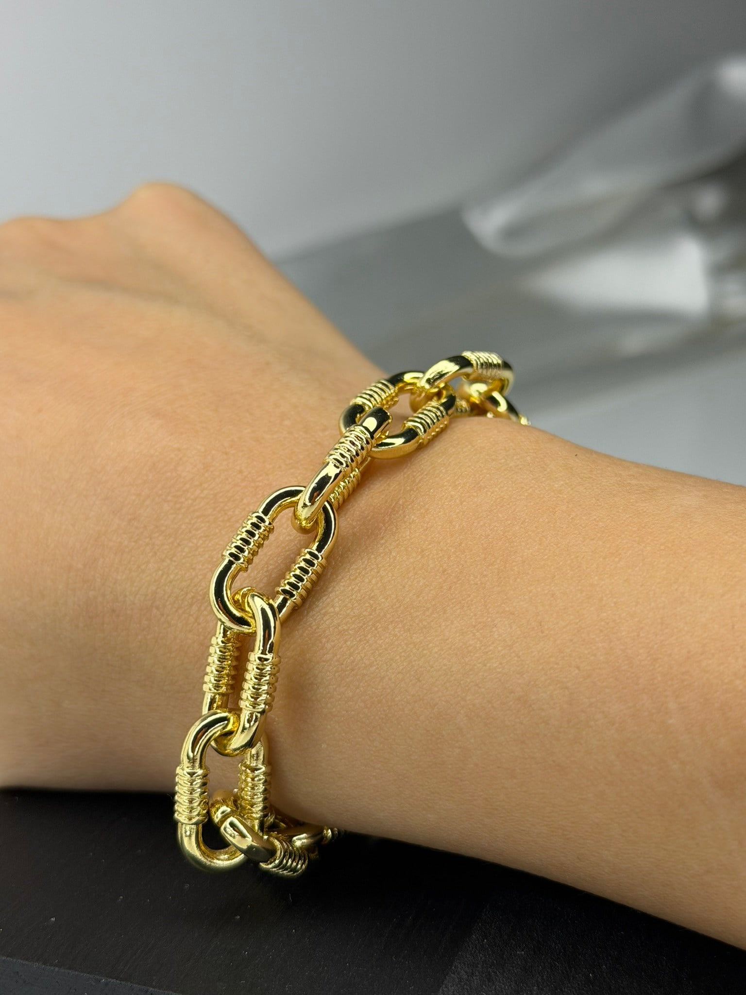 Edge Spark Gold Bileklik