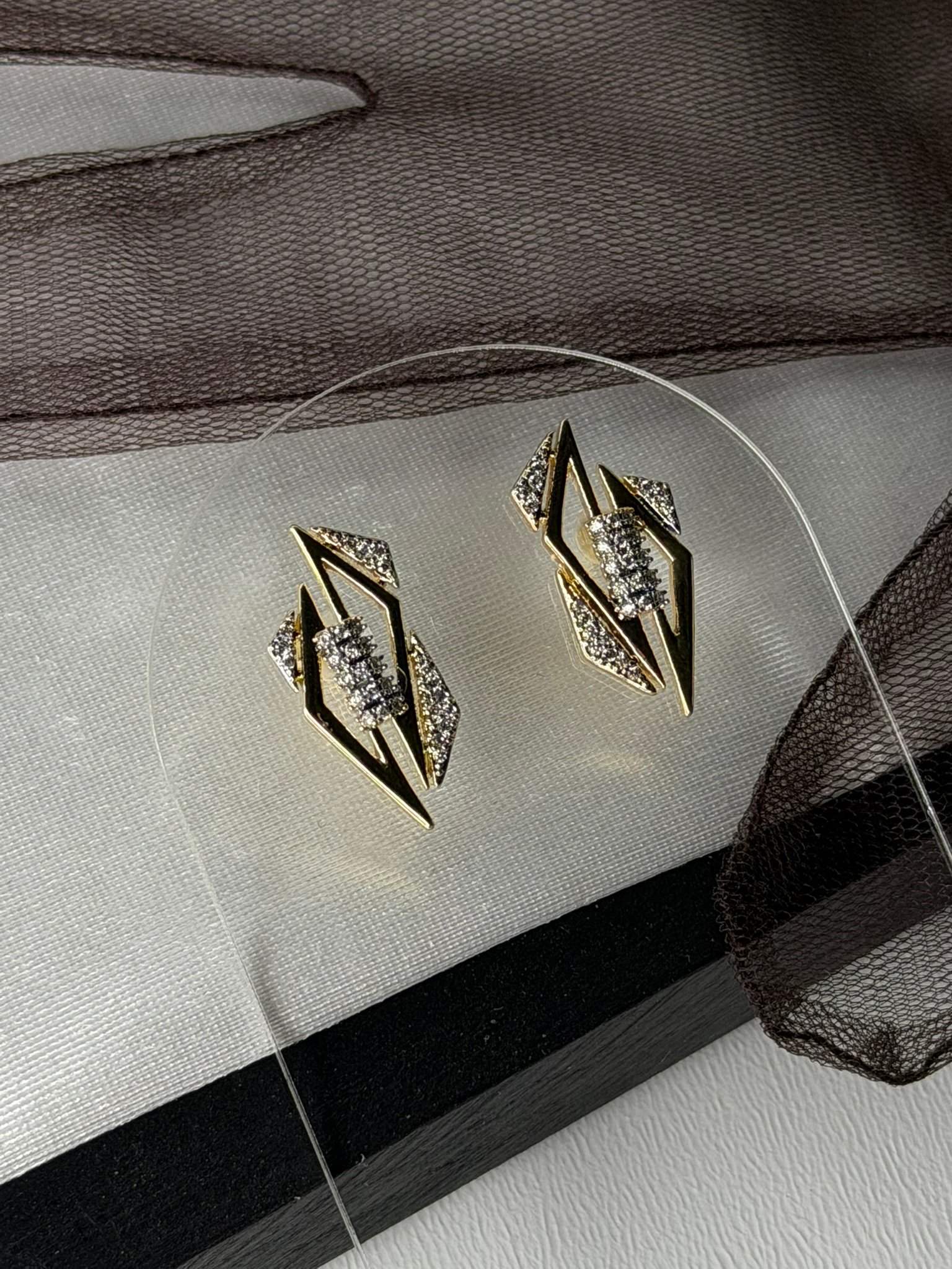 Meis Gold Taşlı Küpe