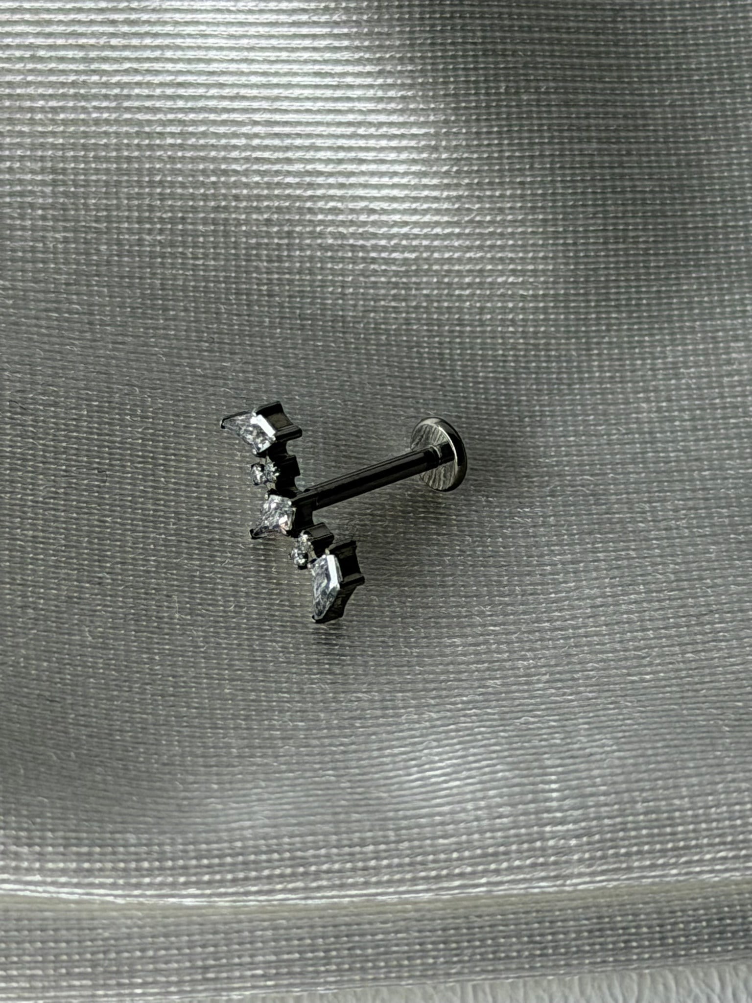 Square Titanyum Piercing 