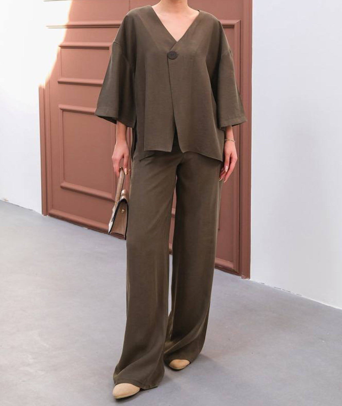 Modal Kumaş V Yaka Haki Takım